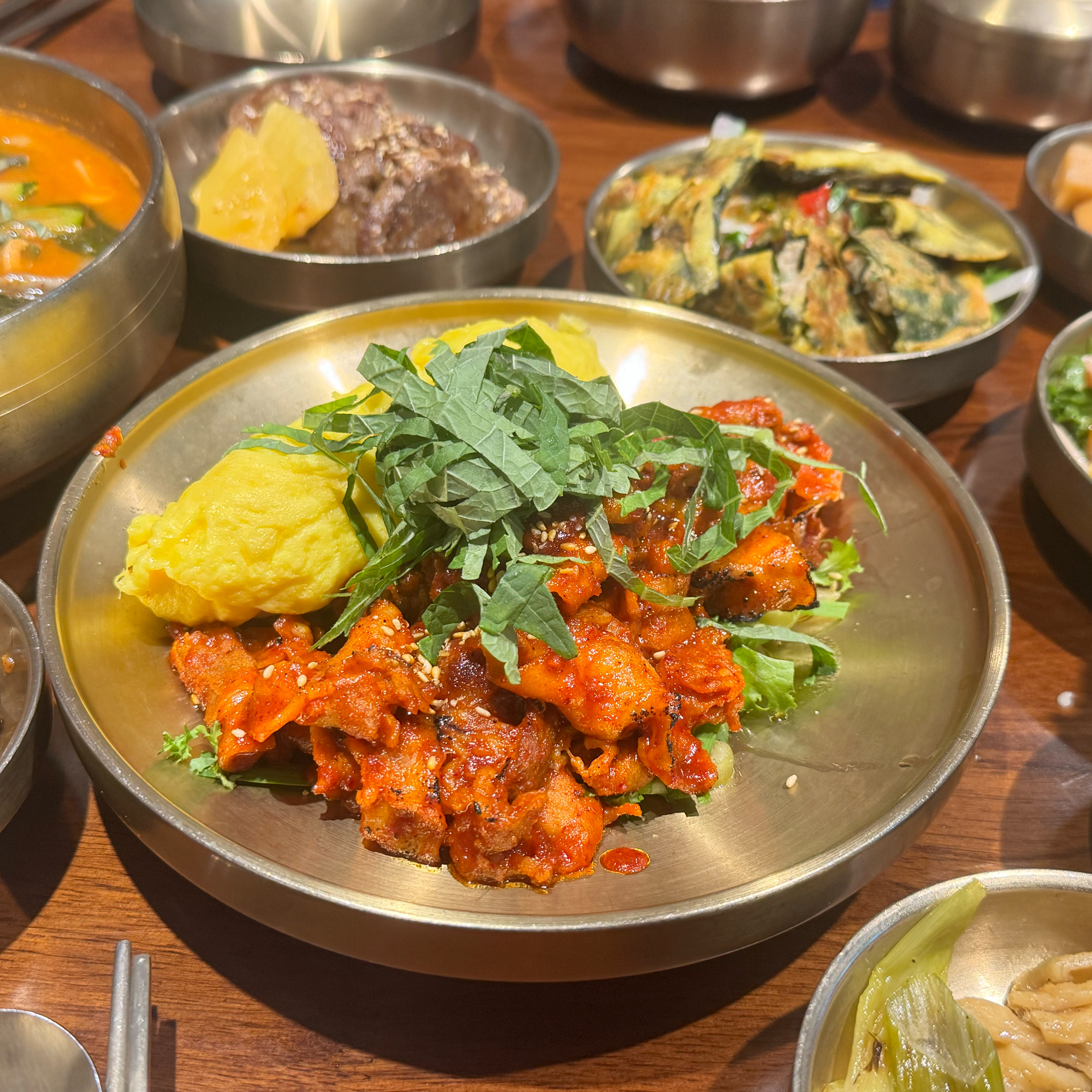 다양한 메뉴를 맛볼 수 있어서 좋았어요. - 대전 맛집 담온식당 대전