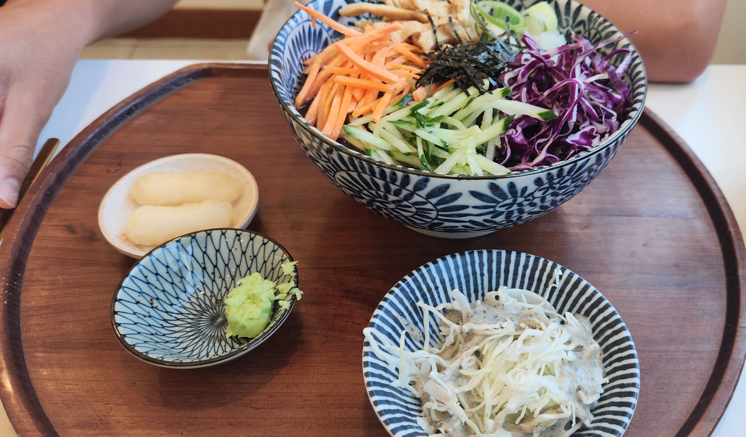 점심 먹으려고 아이와 방문했는데 깔끔하네요. - 철산 맛집 백소정 철산점