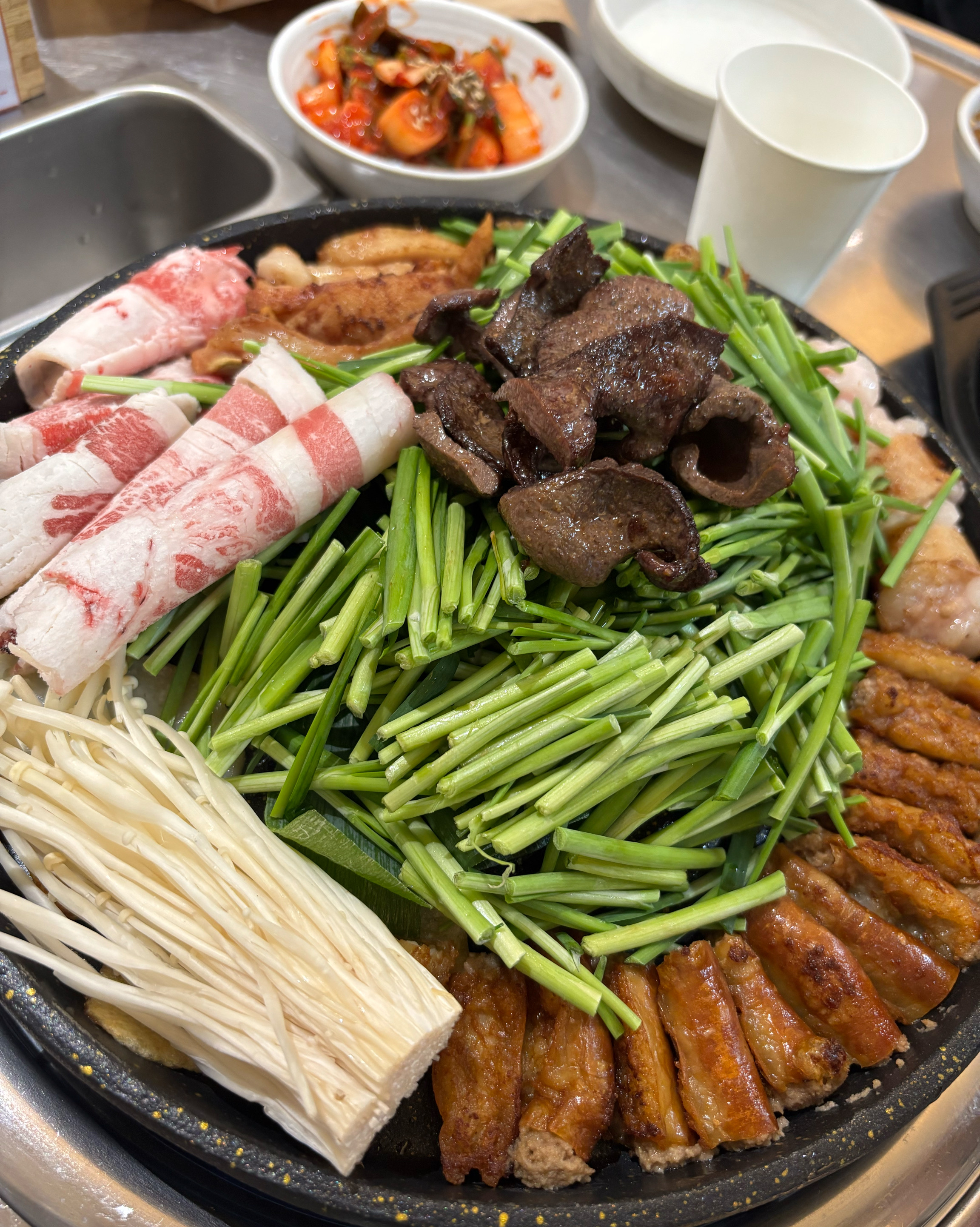 대전 여행 계획세우다가 곱창집 알아보고 왔는데 최고 - 대전 맛집 벽돌곱창 시청본점