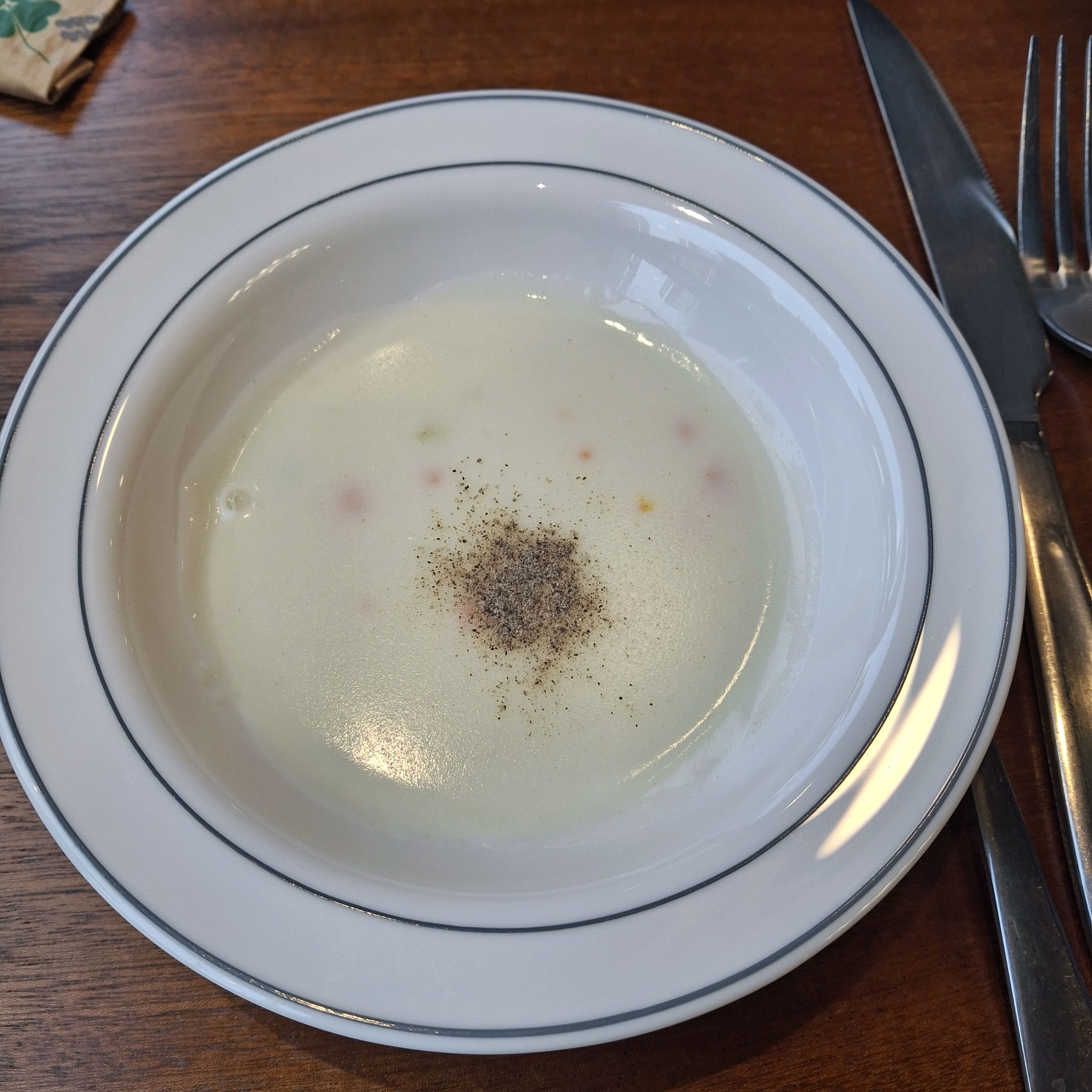 스프도 맛있고 토스트도 무료고 메뉴들도 하나같이 모두 맛있네요!!! - 대전 맛집 한밭경양식 월평본점