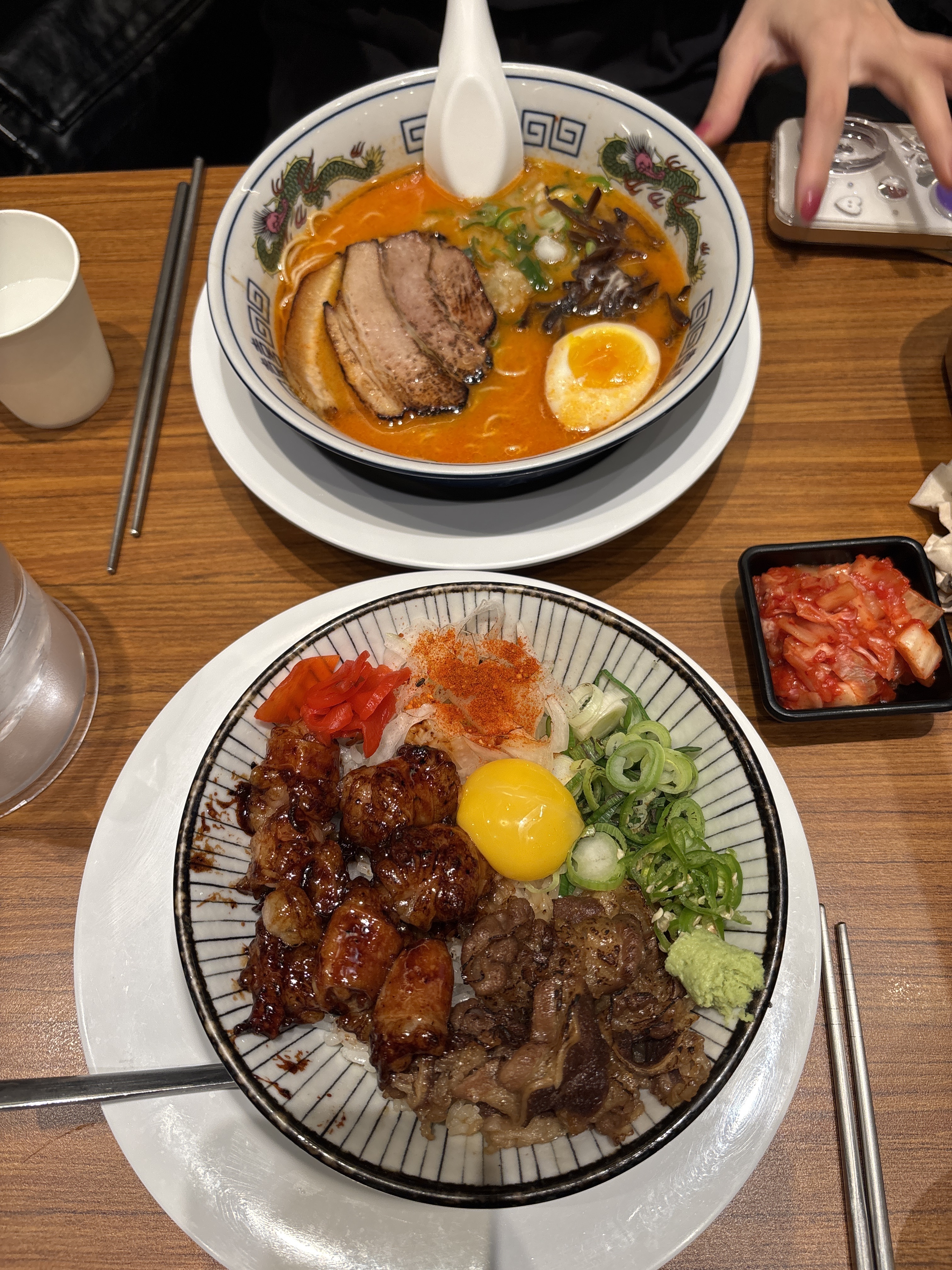 양도 푸짐하고 너무너무 맛이썽요 - 성수 맛집 멘노아지 성수점