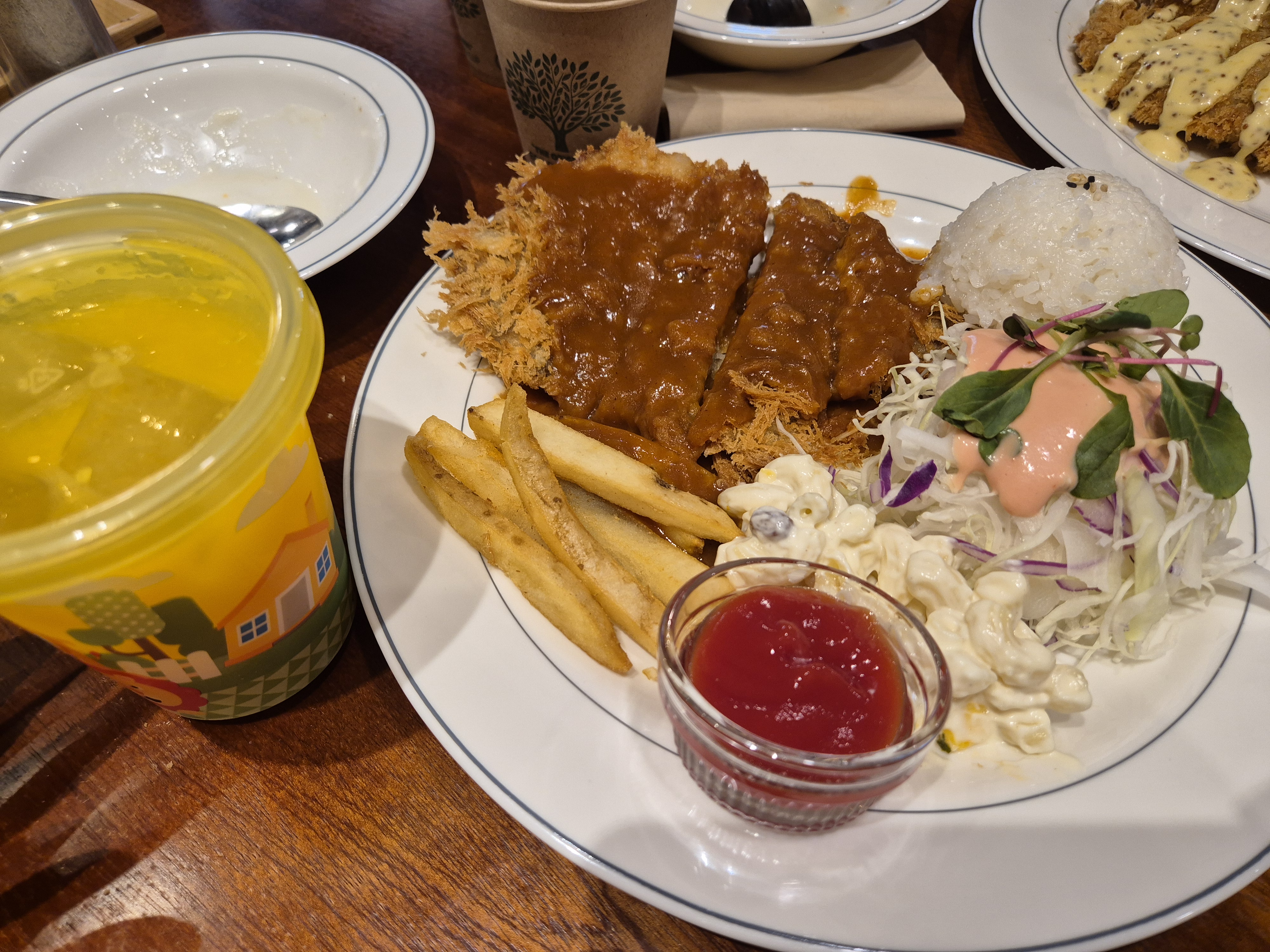 처음 방문했는데 분위기도좋고 음식맛도 좋습니다 앞으로자주올게용 - 대전 맛집 한밭경양식 월평본점