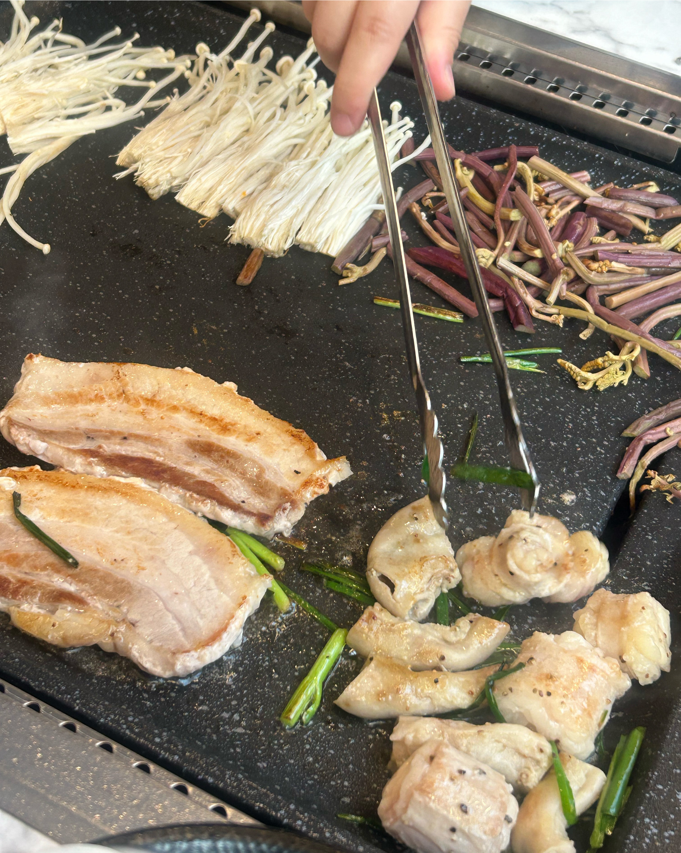 짱맛있어요 곱창 대창까지 있는 매장은 처음 봐요 재방문 의사 100%!!! 아이스크림도 있