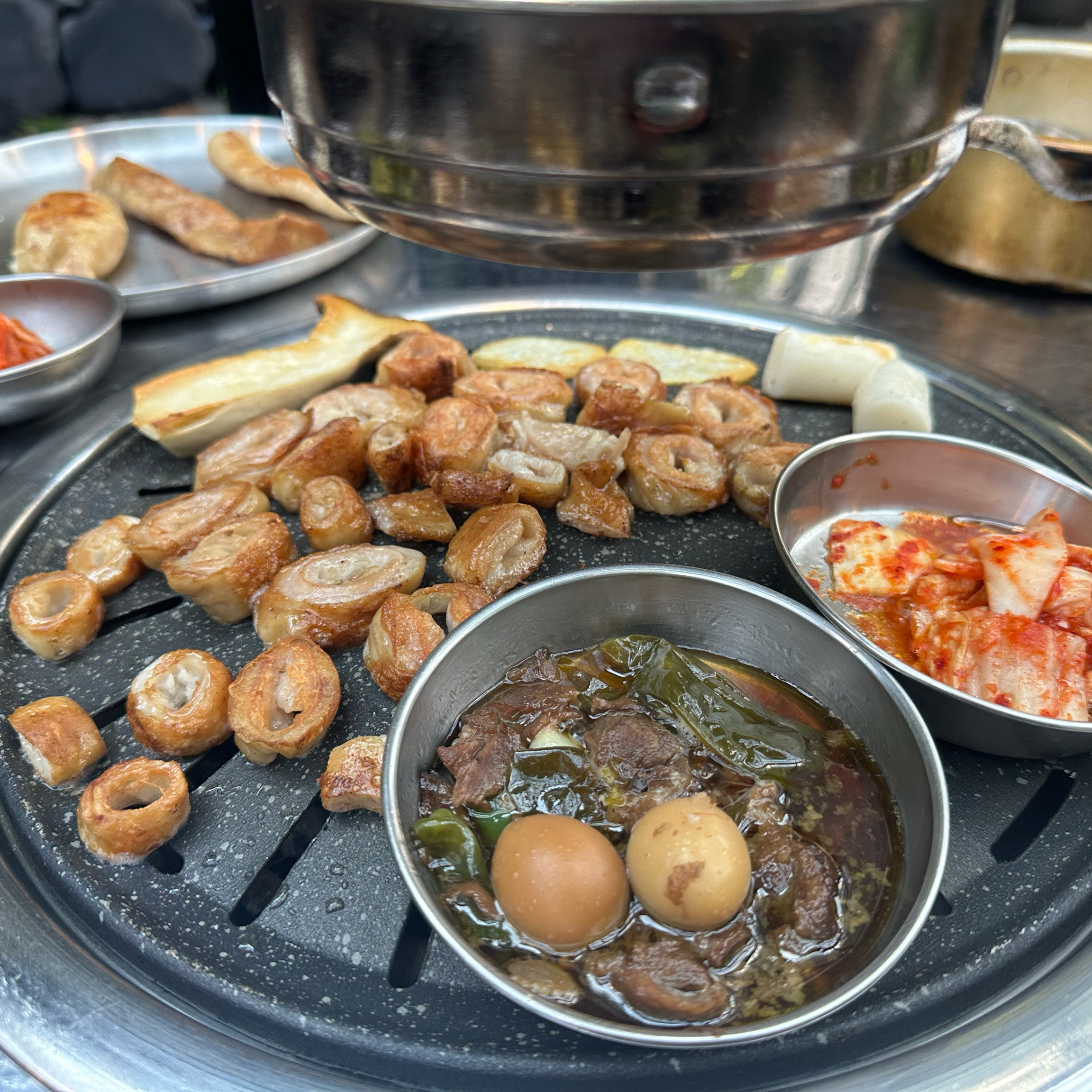 숲불막창 먹으러 칠곡에서 왔습니다 .. !! 야장에서 먹는 분위기 좋은 막창 ㅠㅠㅠ 개꿍맛
