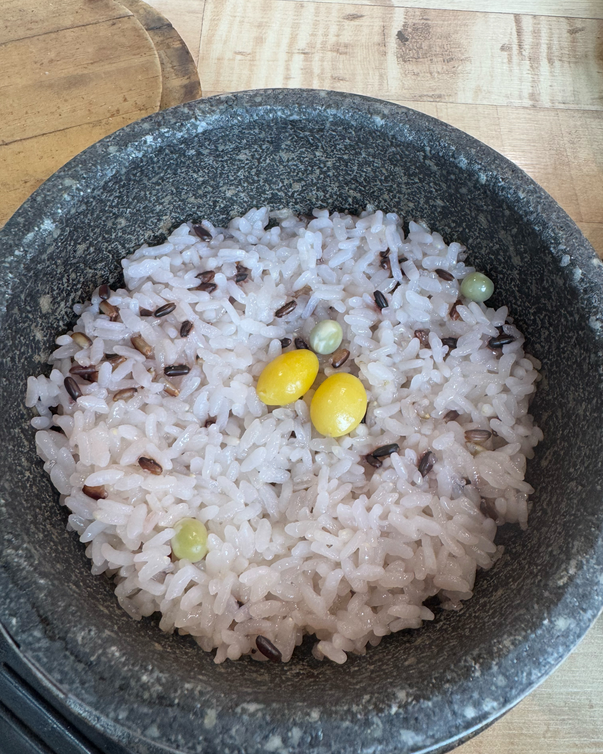 남편이랑 따뜻한 밥 한 끼 먹으러 - 제주 맛집 일품순두부 하귀점