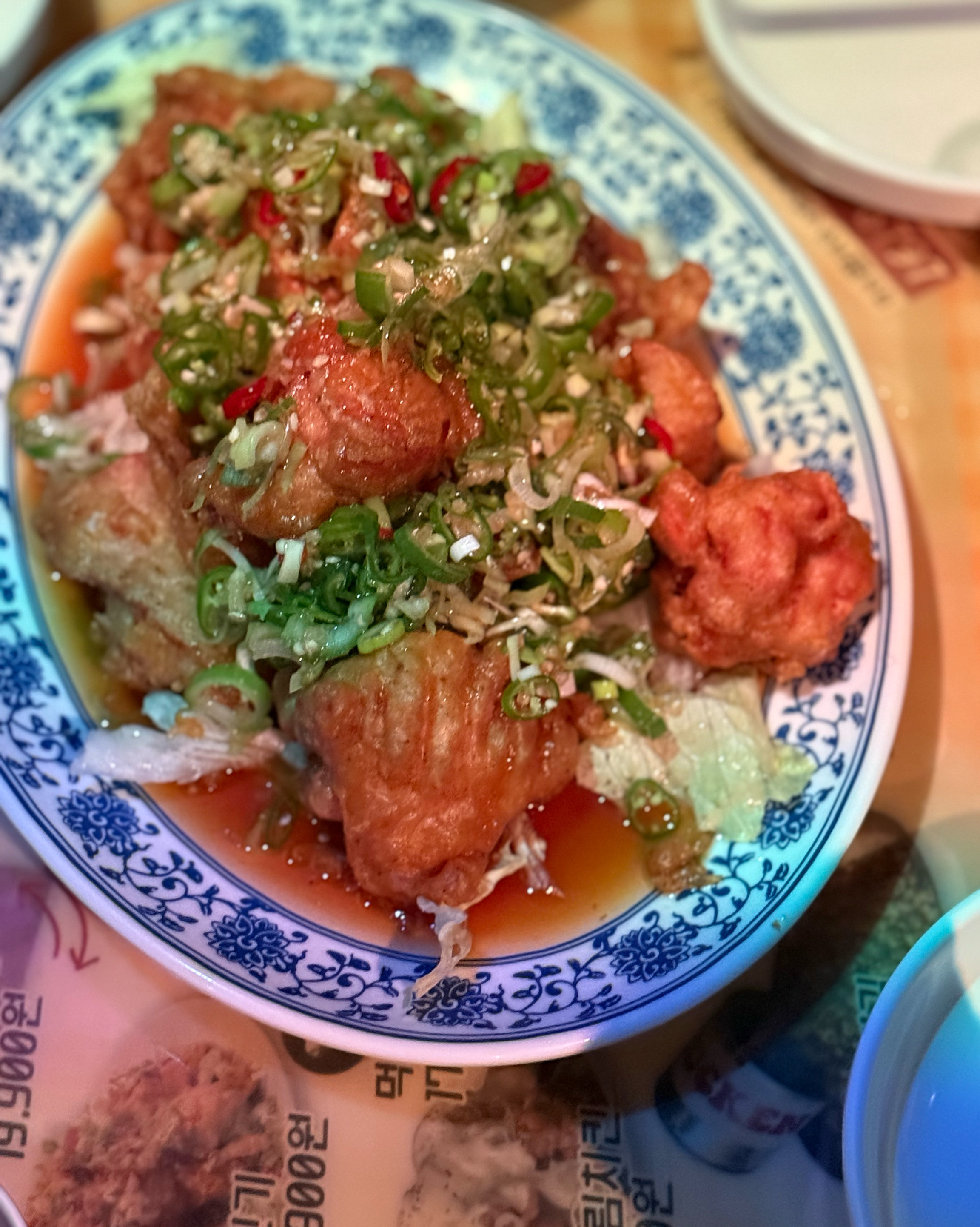 맛있어요! 콘치즈튀김 맛있어서 재주문했어요! 또올래용 친구들이랑 술먹기 넘 좋음💗 - 대전 맛집 먹킨호프