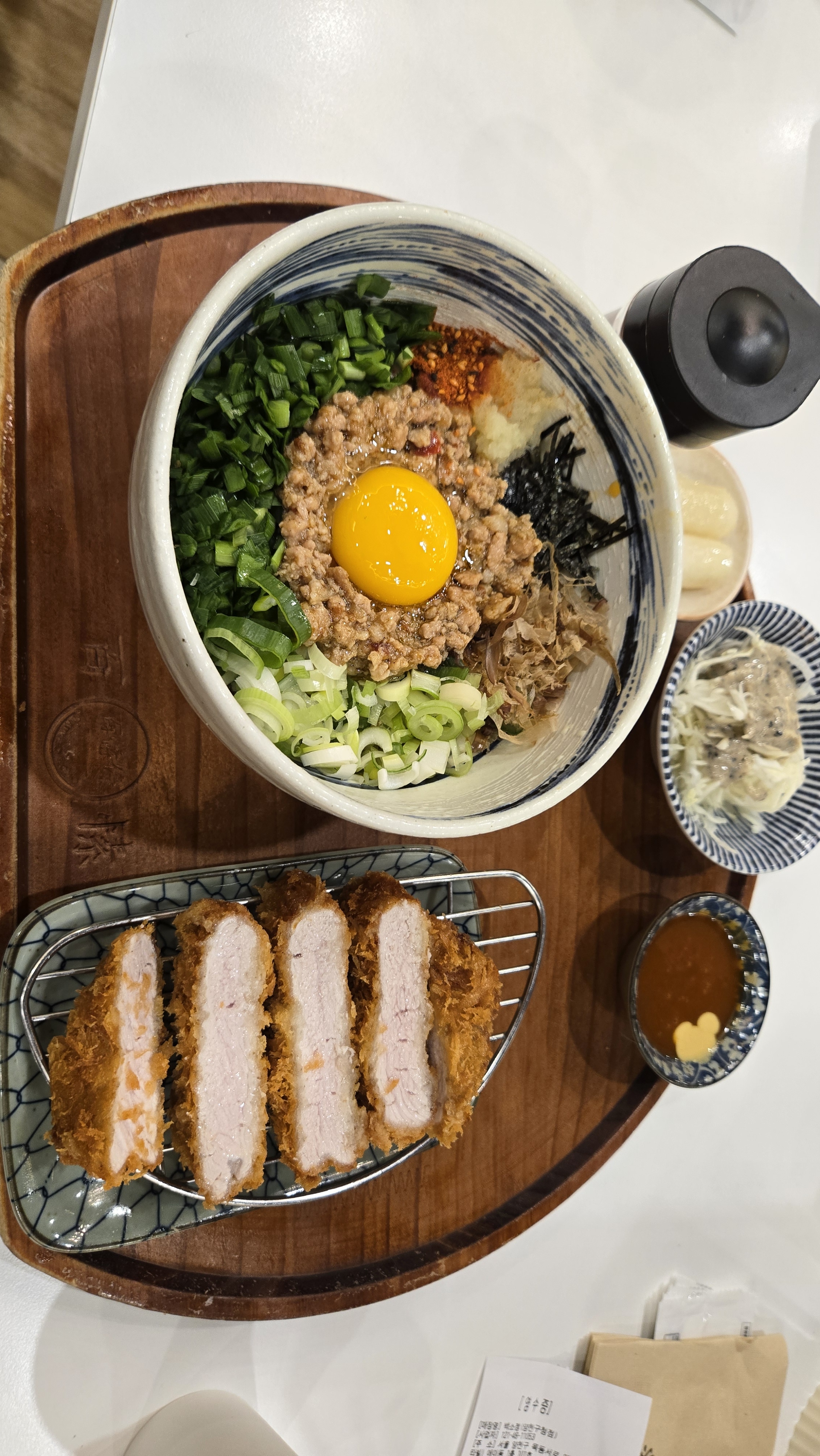 음식이 다채롭고 맛 있어요! 집 근처라 자주 옵니다 😀 - 양천구청 맛집 백소정 양천구청점