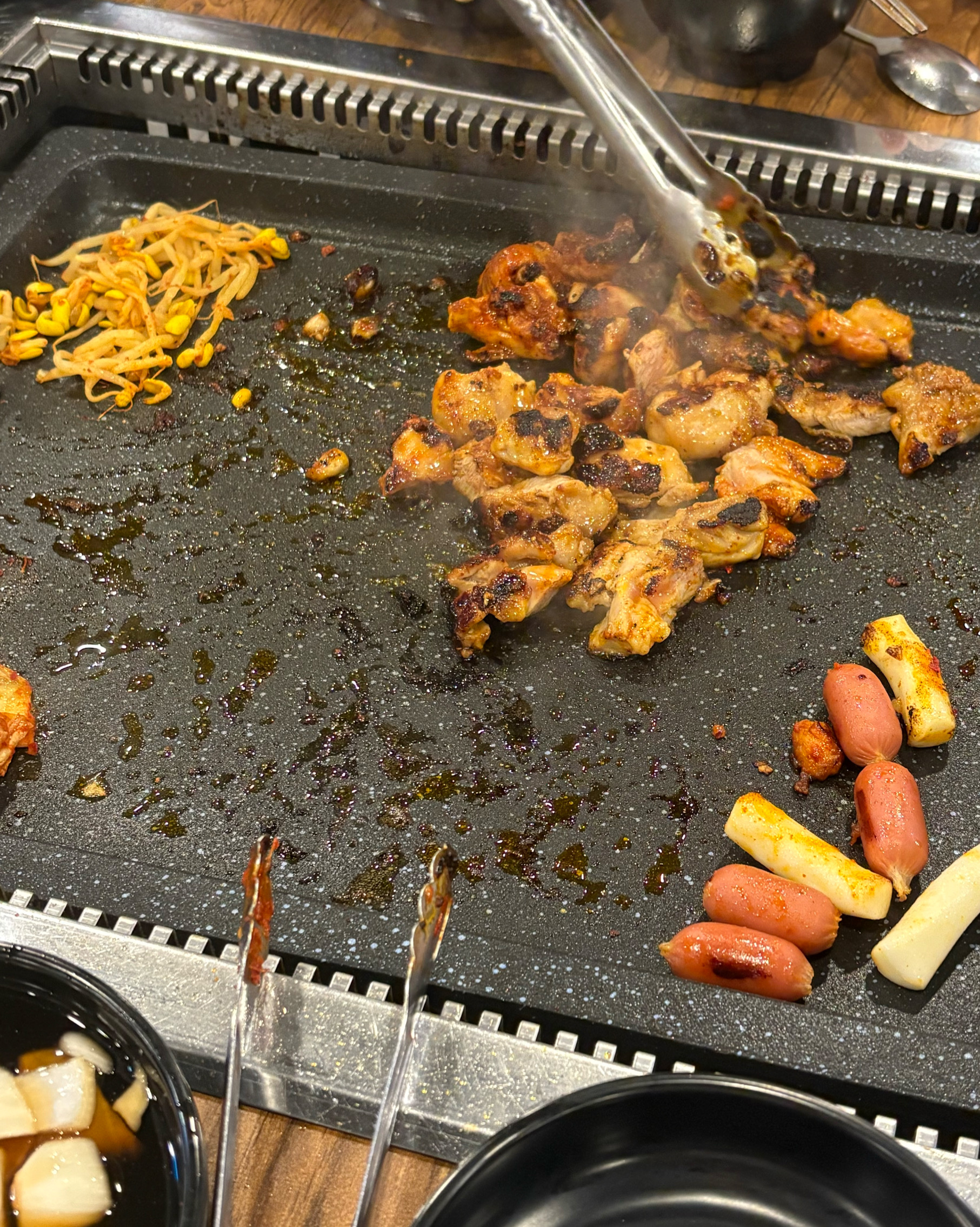 맛있어용~~~ 라면도 좋구 샐러드바도 종류가 많아요!💗 - 대전 맛집 춘천집무한닭갈비 대전은행점