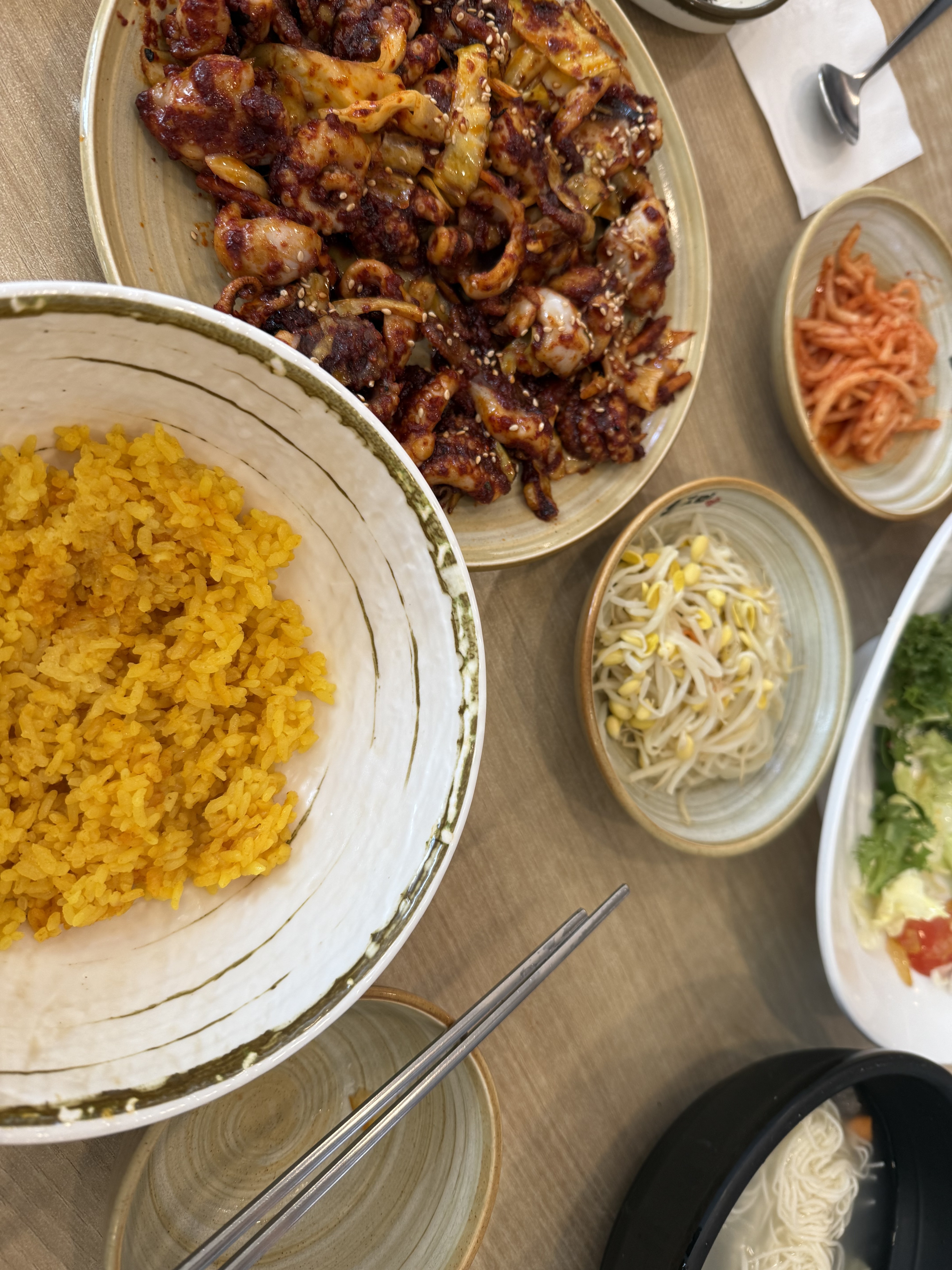 늦은 점심시간 방문해서 맛있게 먹었습니다!!! 재방문 의사 있음!! - 대전 맛집 보끄미 둔산점