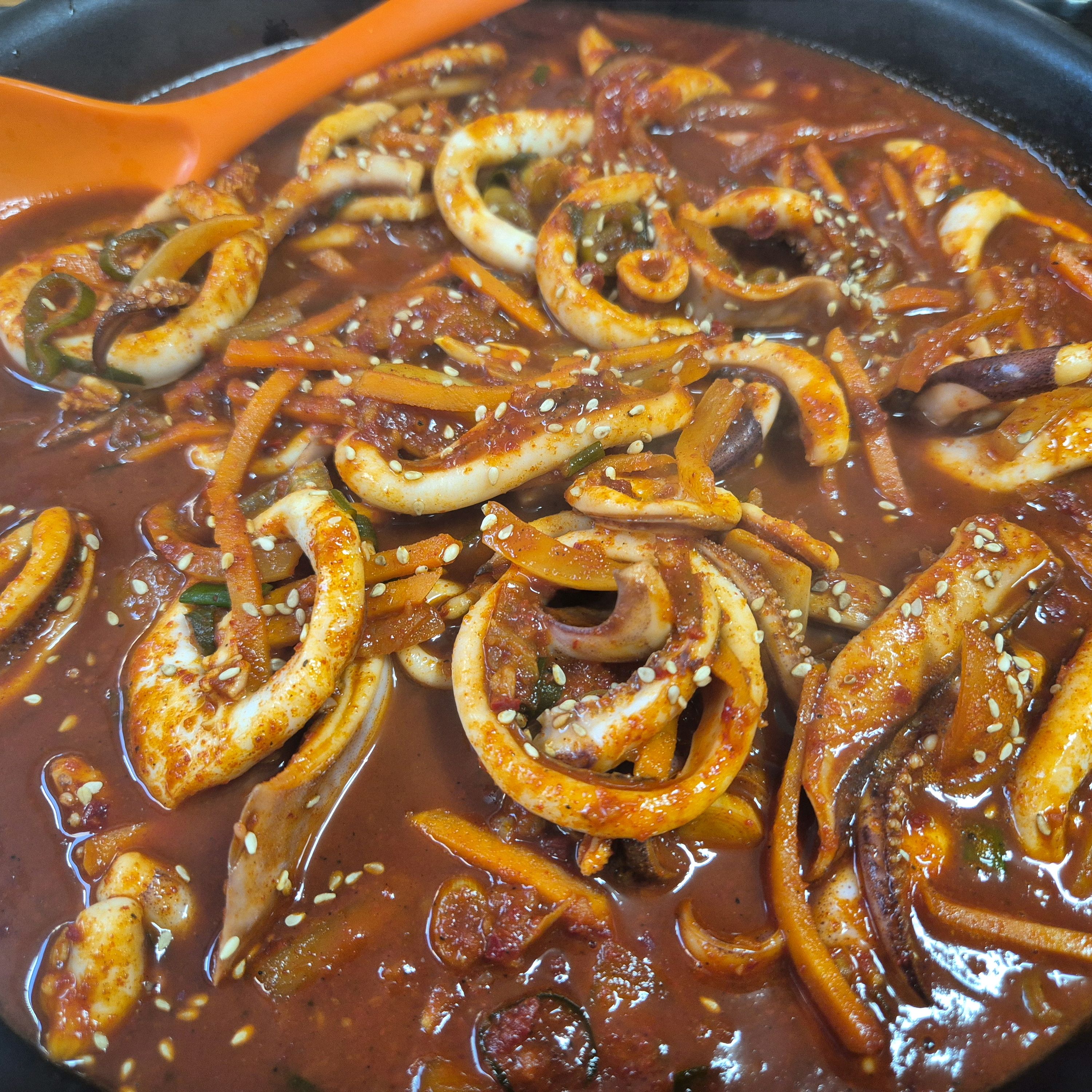 음식이 빨리 나오고 - 대전 맛집 대전 칼국수 족발 쭈꾸미볶음 본점