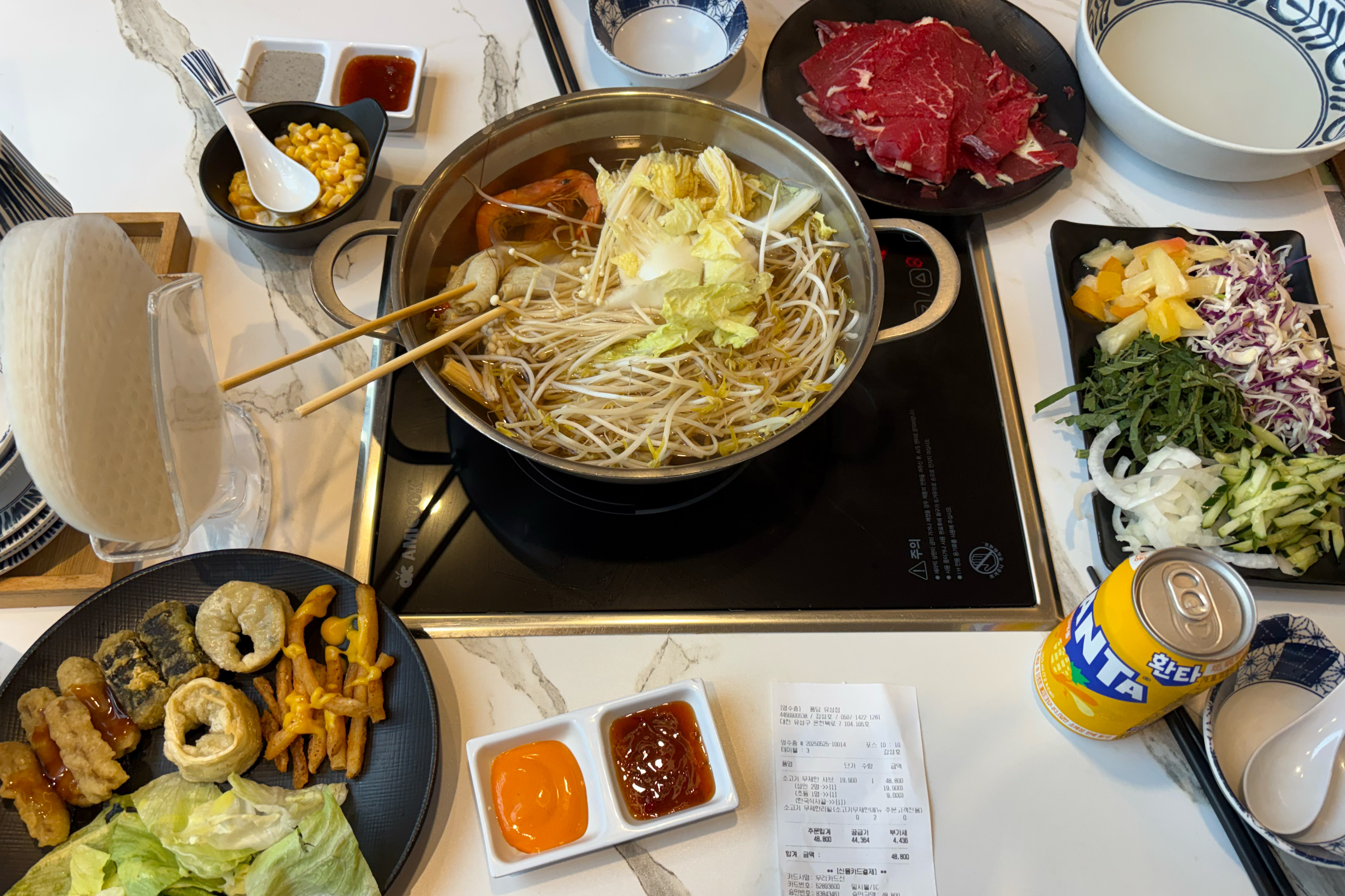 맛있게 먹고 리뷰 남겨요! 샤브샤브 먹고싶을 때마다 오는데 항상 만족스러운 것 같아요:) 