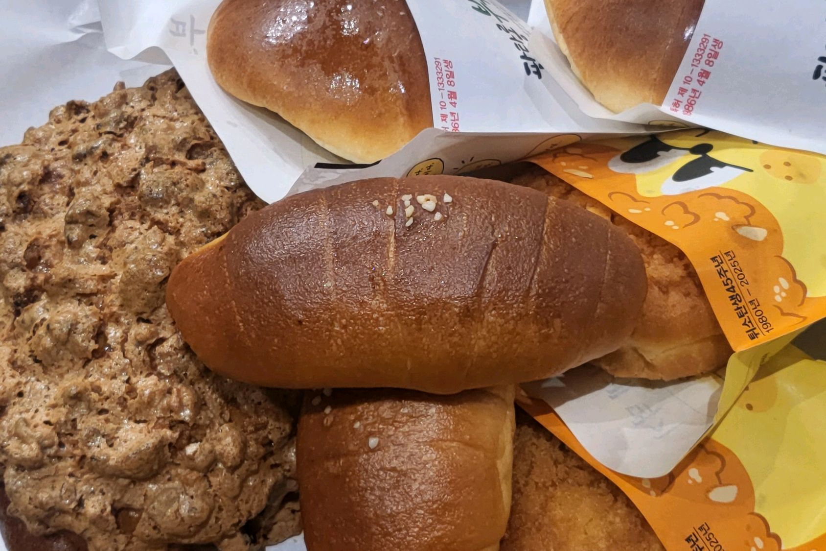 엑스포 구경 갔다 식당가 찾아내려오는 길에 봐둔.. - 대전 맛집 성심당 대전역점