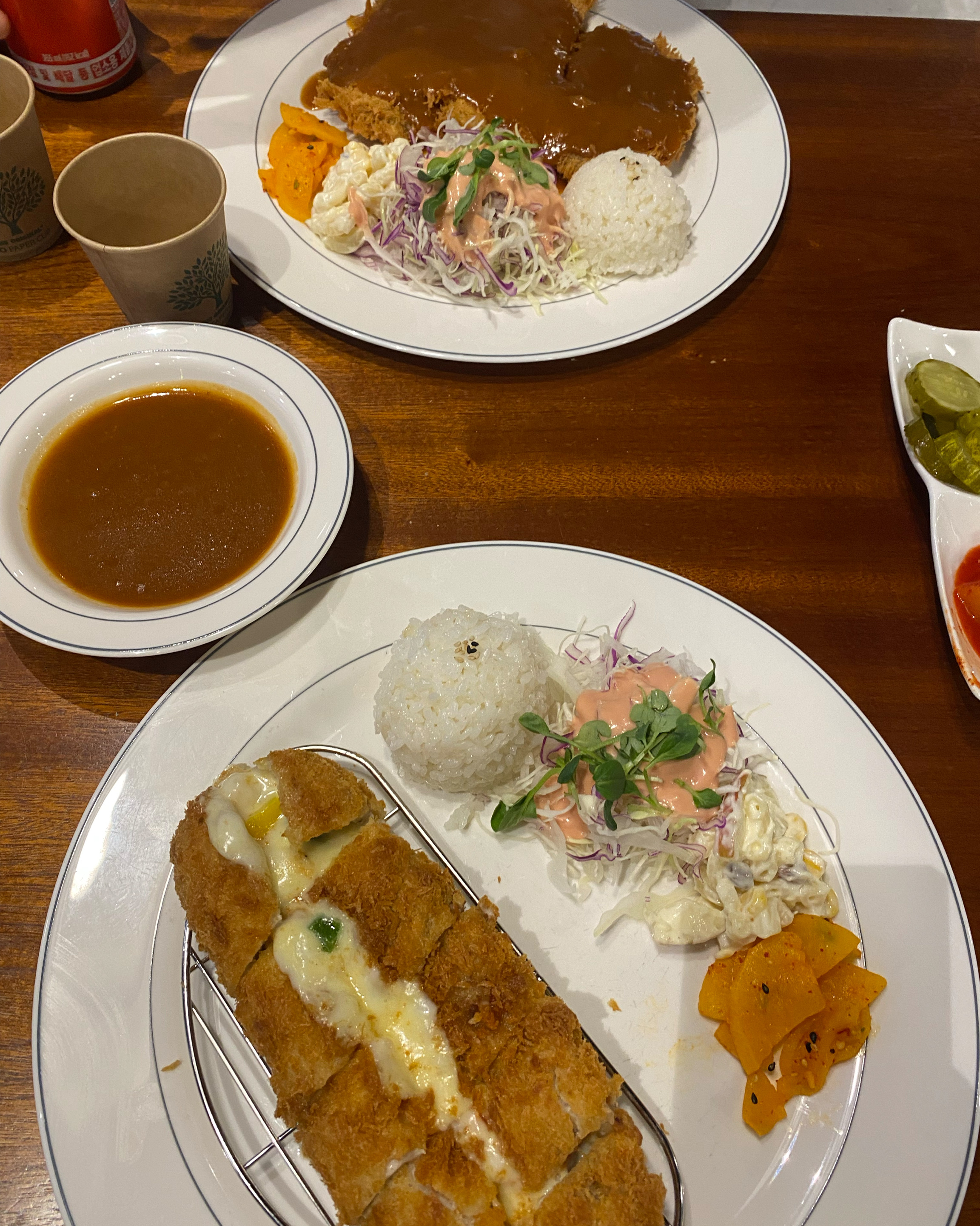 추천받아서 왔는데 생각보다 너무 맛있게 잘 먹었슴니다! 다음에 돈까스 생각날때 또 올게요~