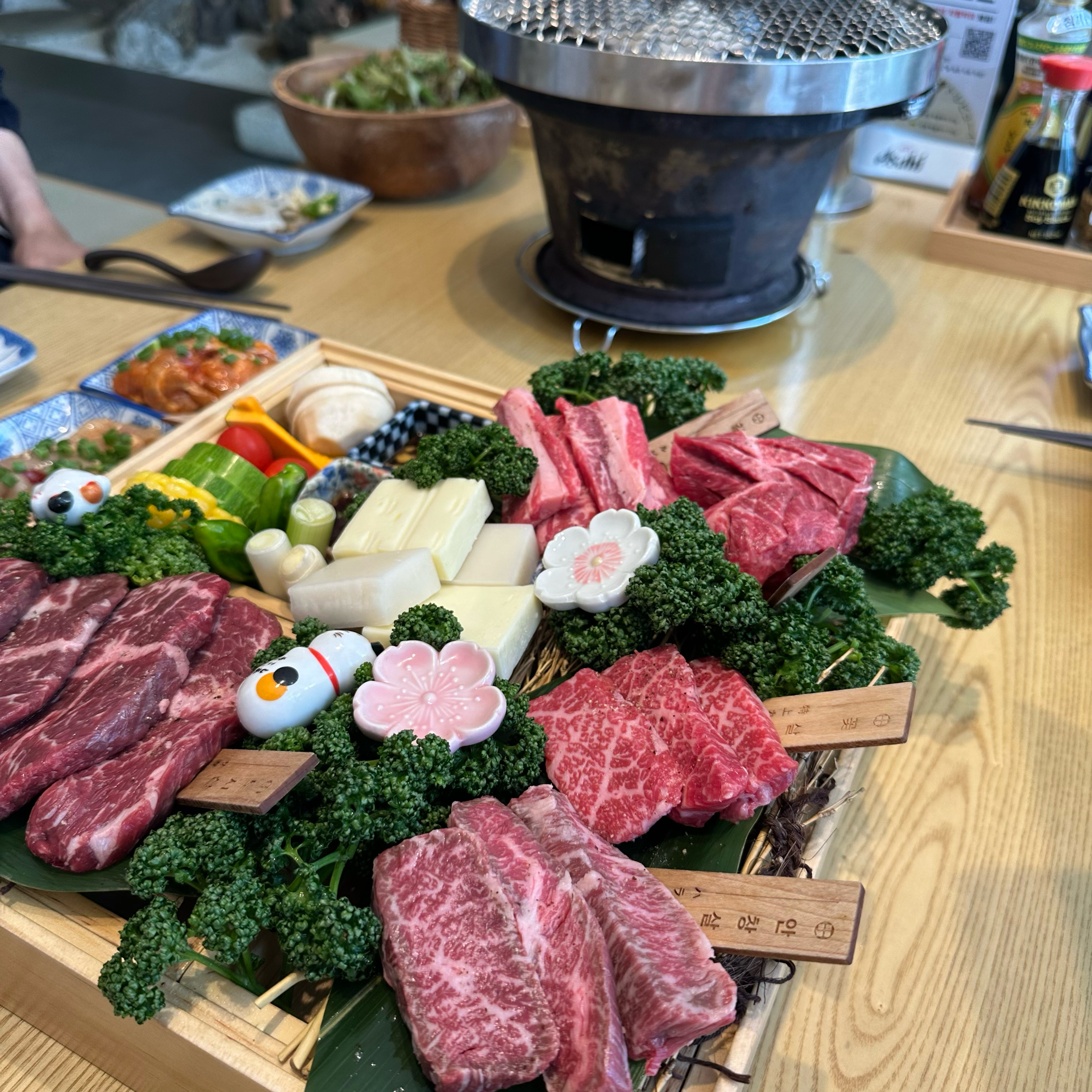 고기가 입에서 녹고 너무 맛있어요☺️ - 대구 맛집 칠복료칸 들안길점