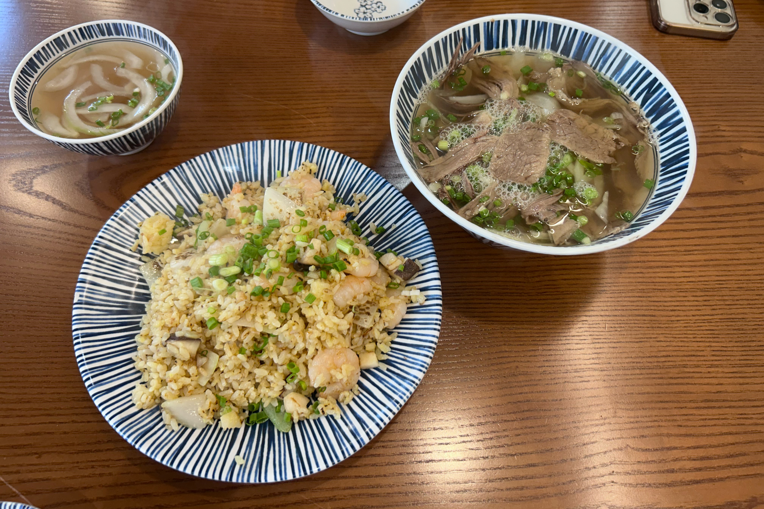 국물이 넘 맛있고 밥도 고슬고슬하니 좋아요!! - 대구 맛집 라이첸 본점