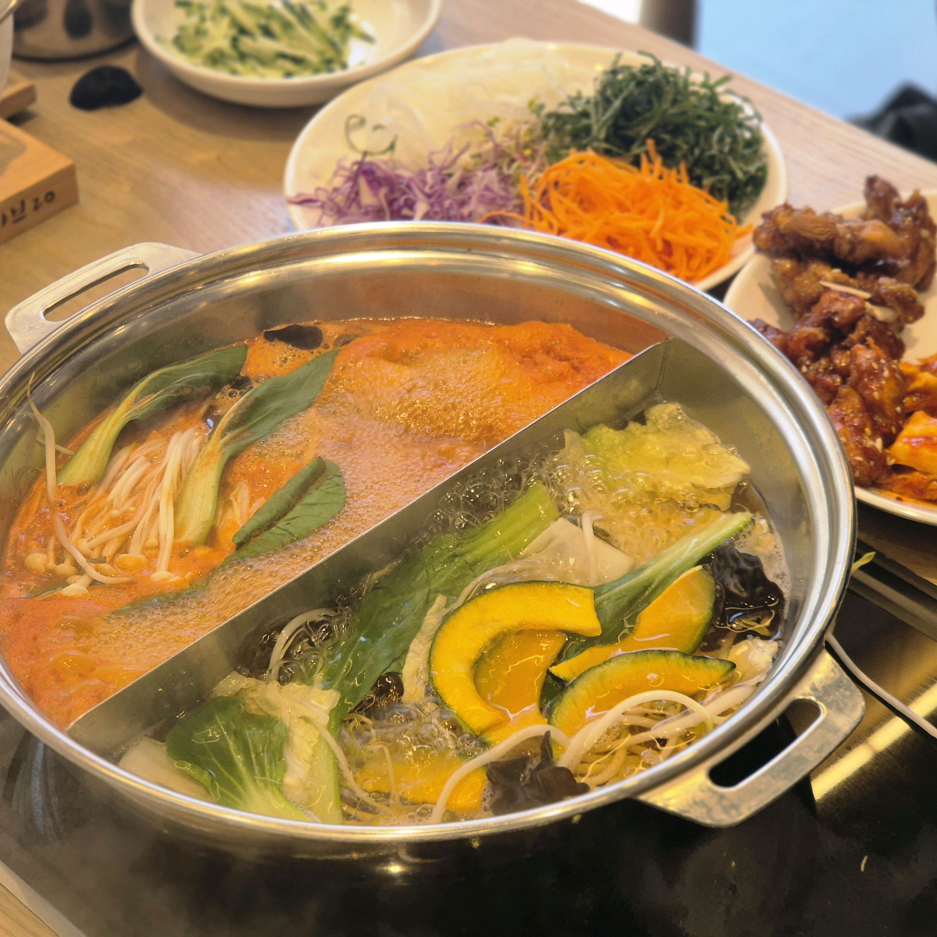 새로 생겨 궁금해서 와봤는데 지이인짜 맛있어요! - 대전 맛집 샤브20 대전둔산점