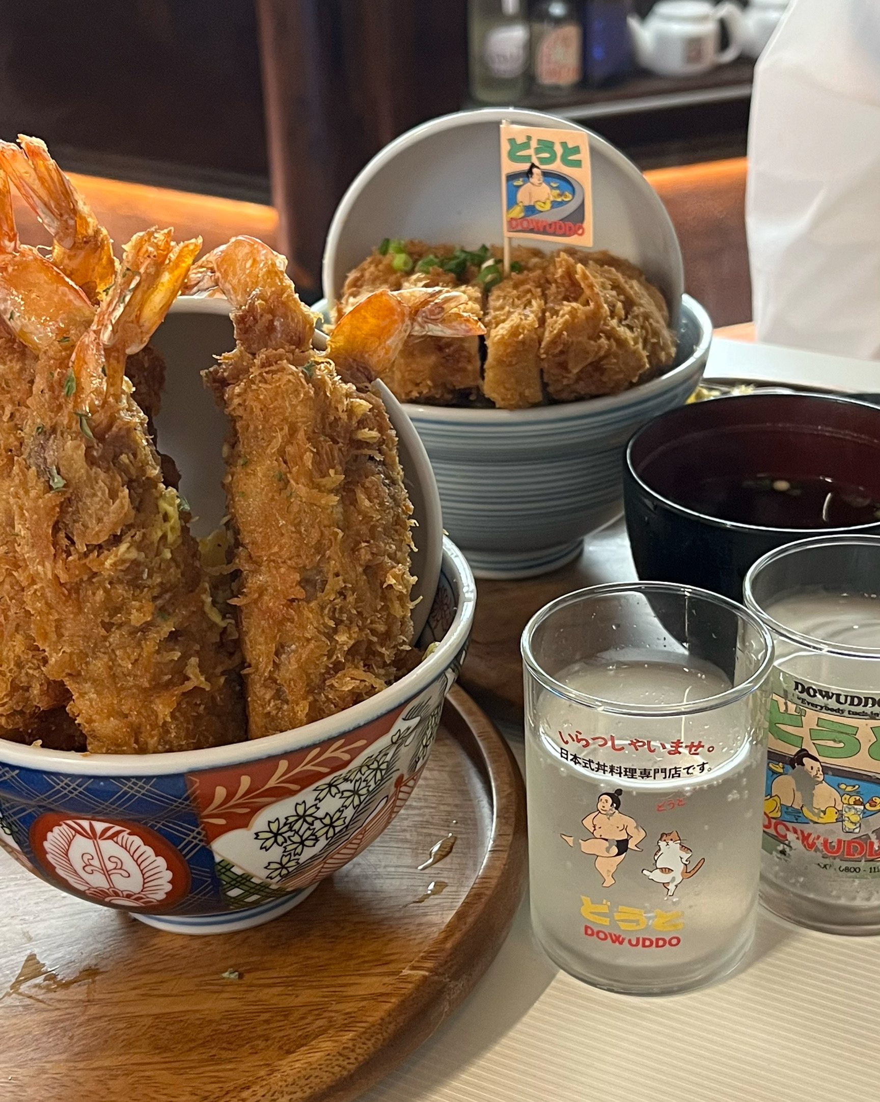 맛있고 평일 점심인데도 사람이 많네요!! - 성수 맛집 도우또 성수