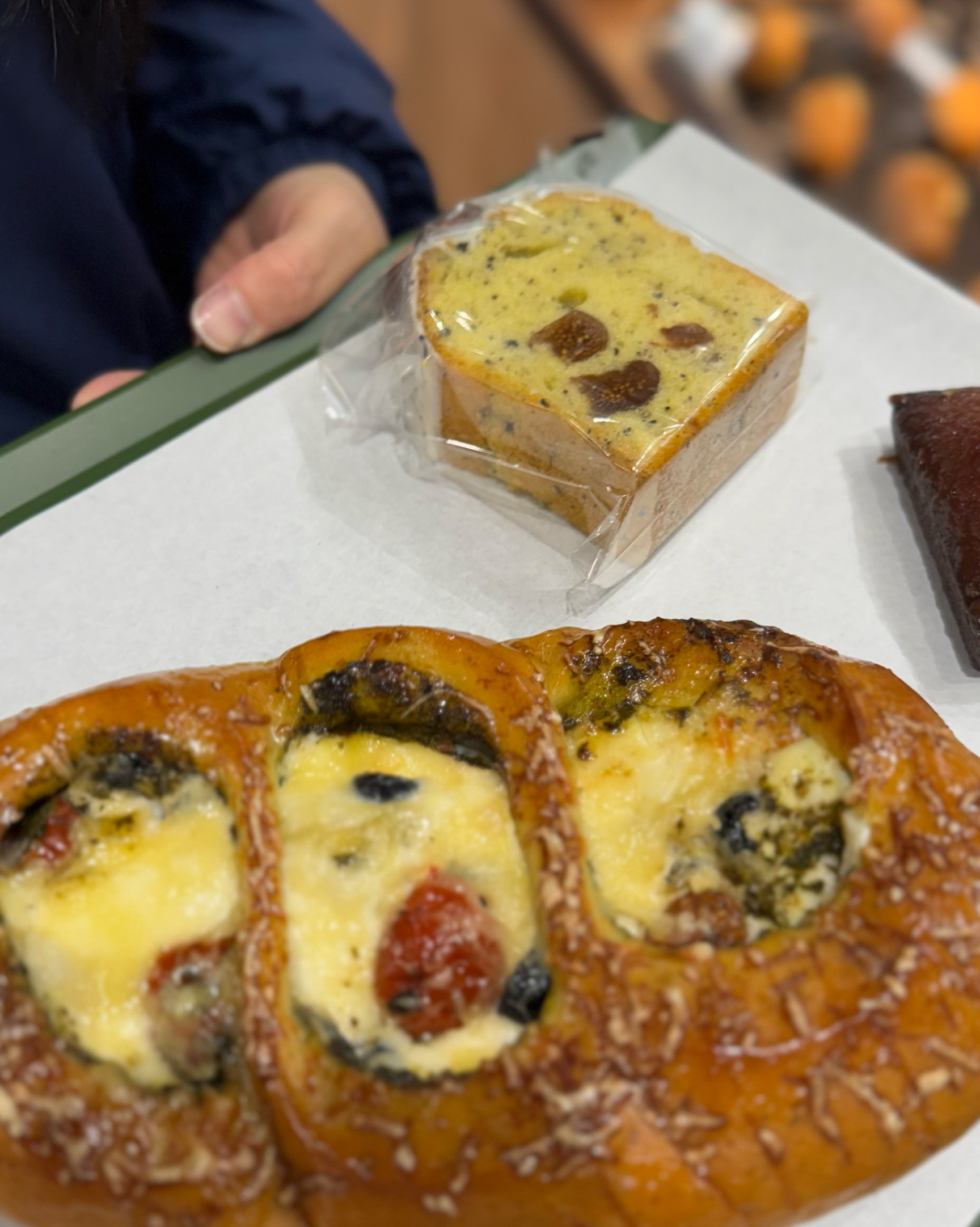 빵도 맛있고 주차도 편하고 루프탑도 너무 이뻐용 - 대전 맛집 cafe N&D