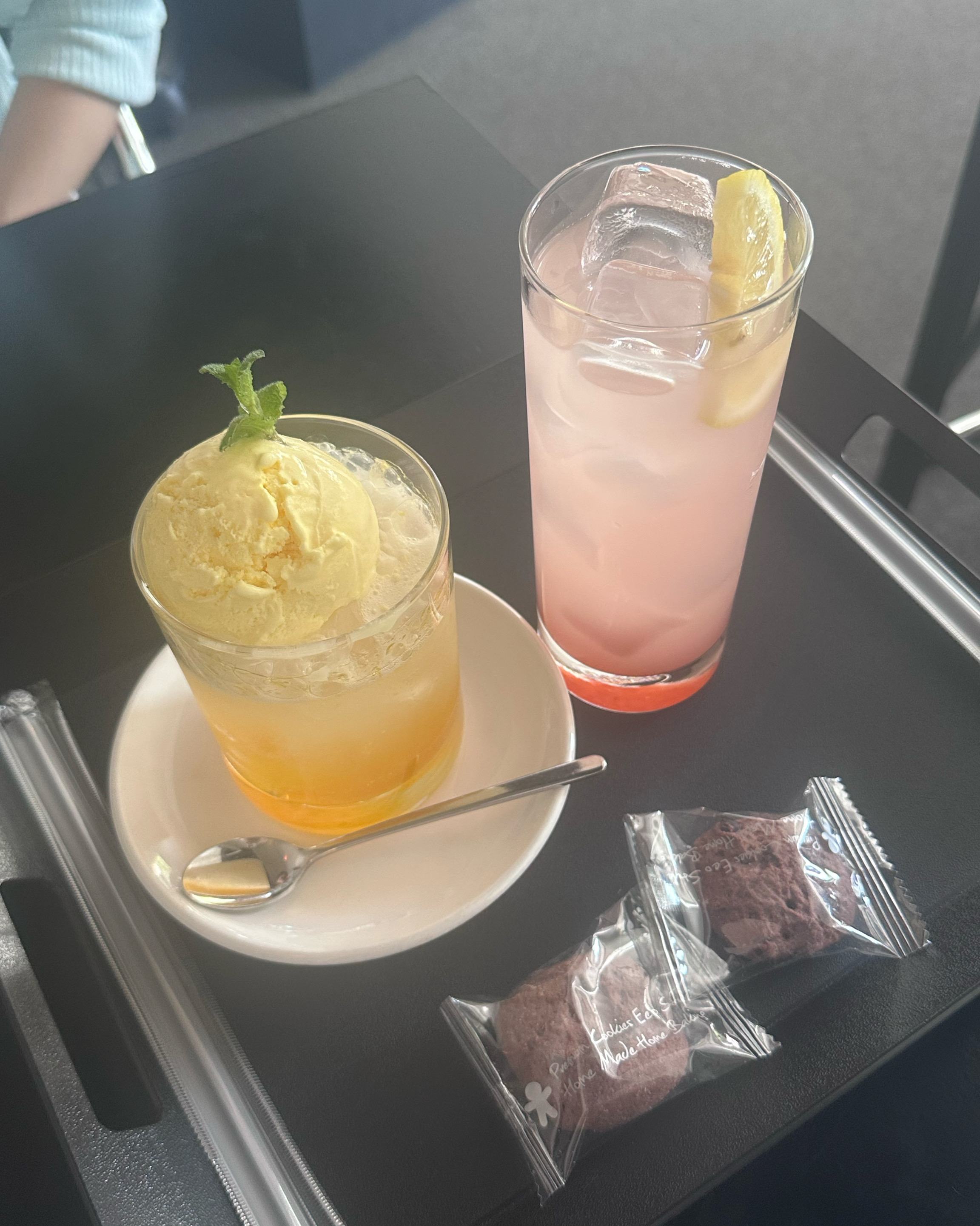 분위기 좋고 맛있어요~~ - 대전 맛집 워크룸커피