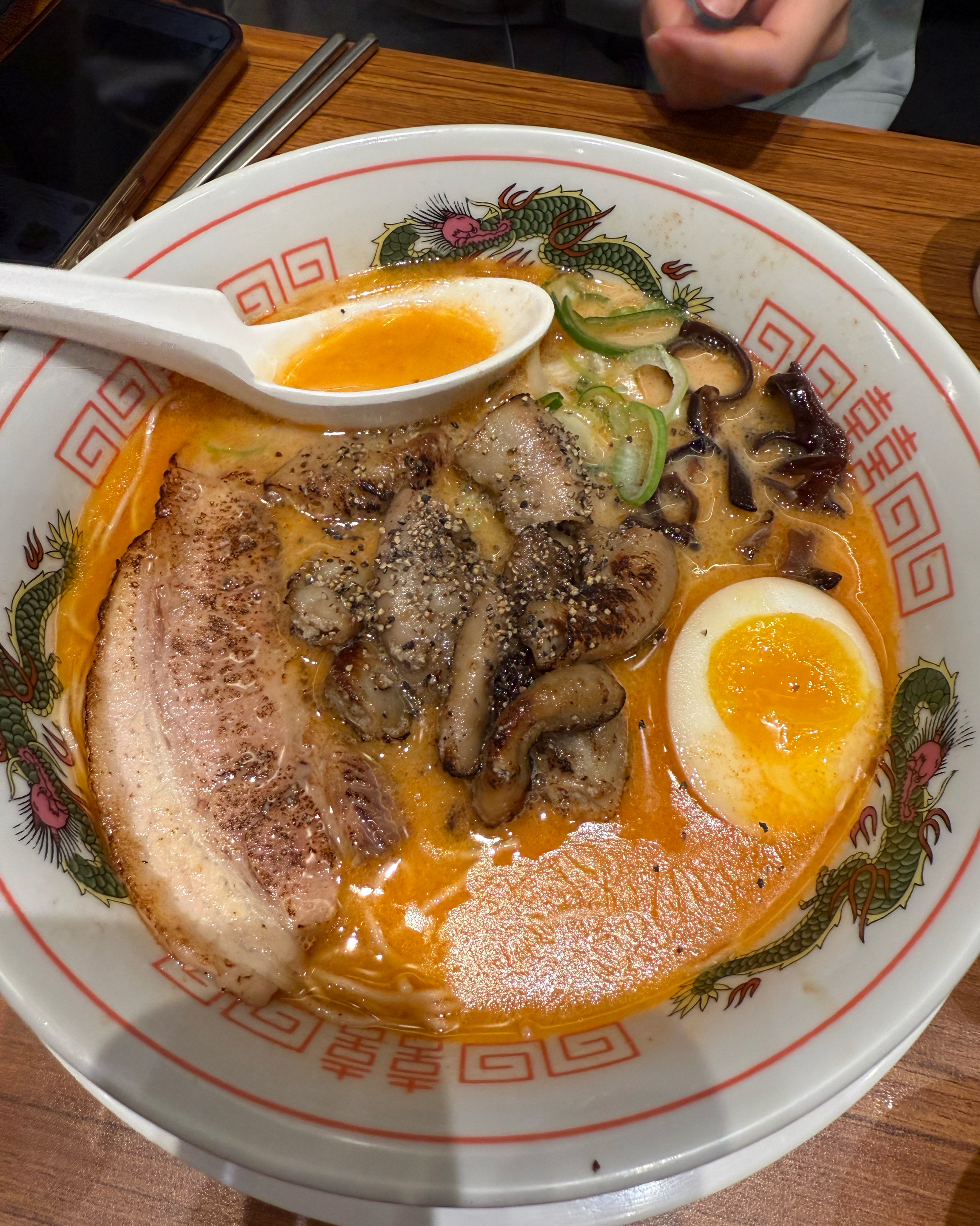 진짜 맛있고 직장인들에게 행복ㅇ을 주는 맛집이에요.. - 성수 맛집 멘노아지 성수점