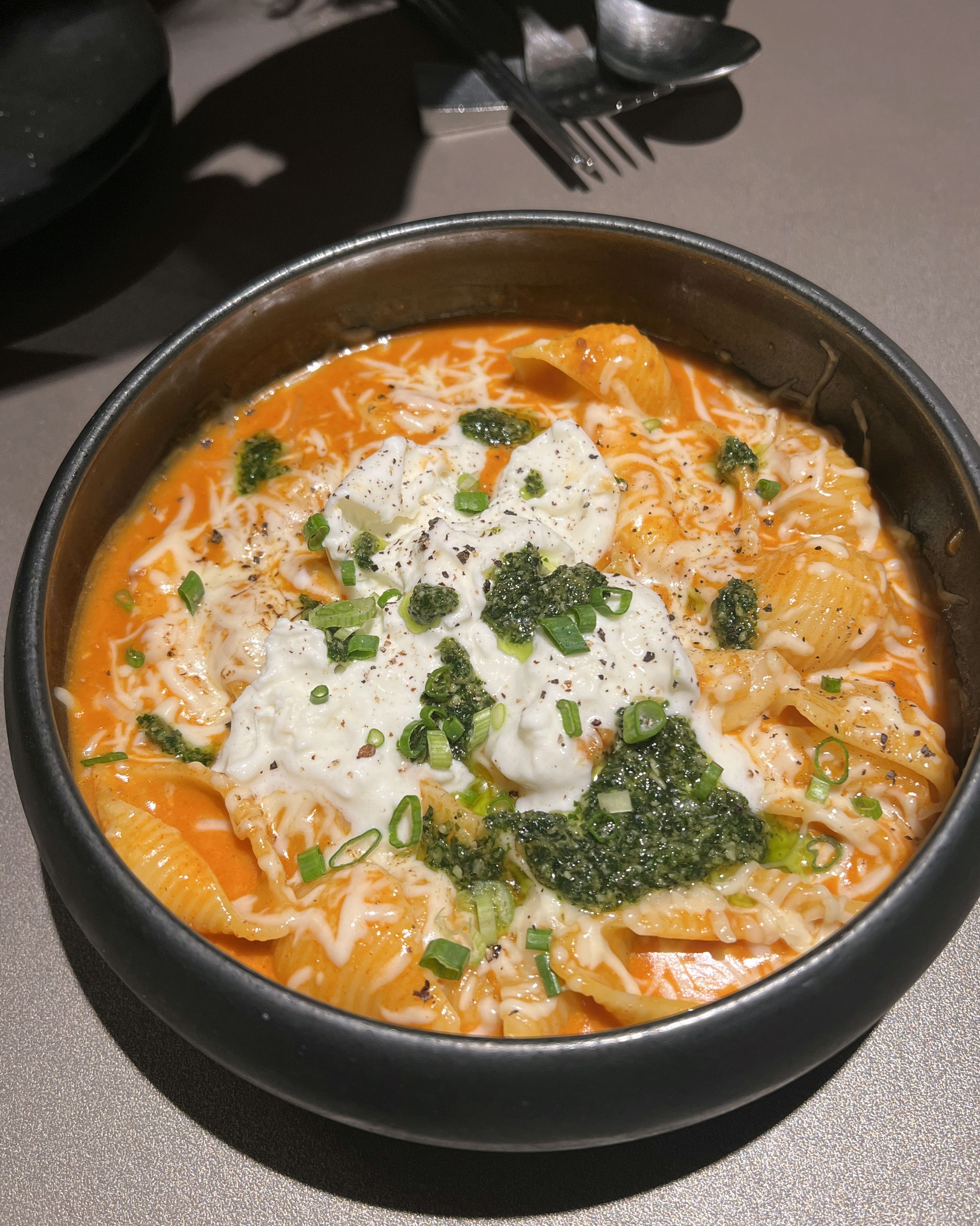 음식이 너무 맛있고 점심 할인메뉴 있어서 너무 좋아요 ! 직원분들도 너무 친절하십니다 ~