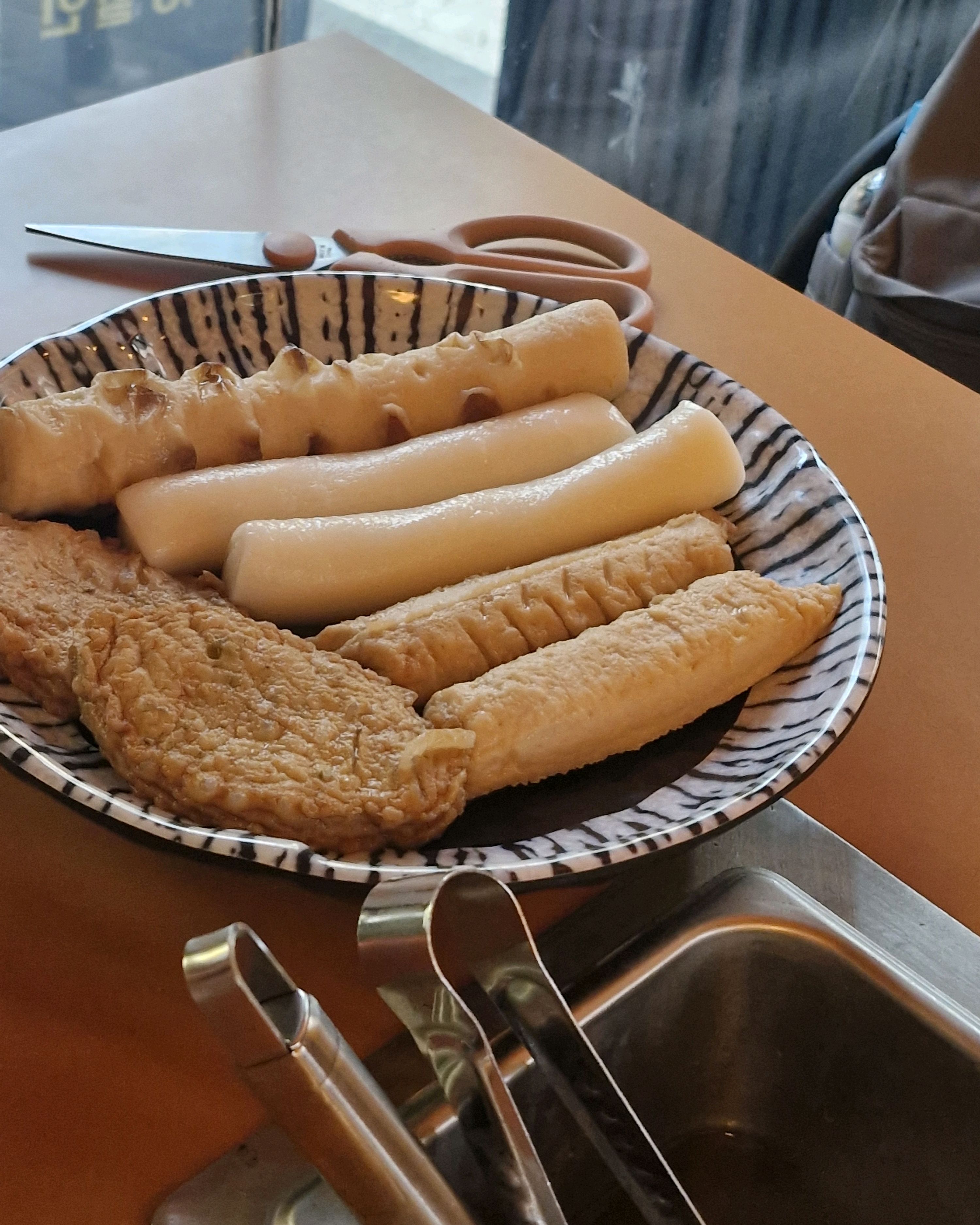 말로만 듣던 유메오뎅 와봤는데 분위기도 너무 좋구 오뎅들 다 너무 맛있어요...☺️ 술 종