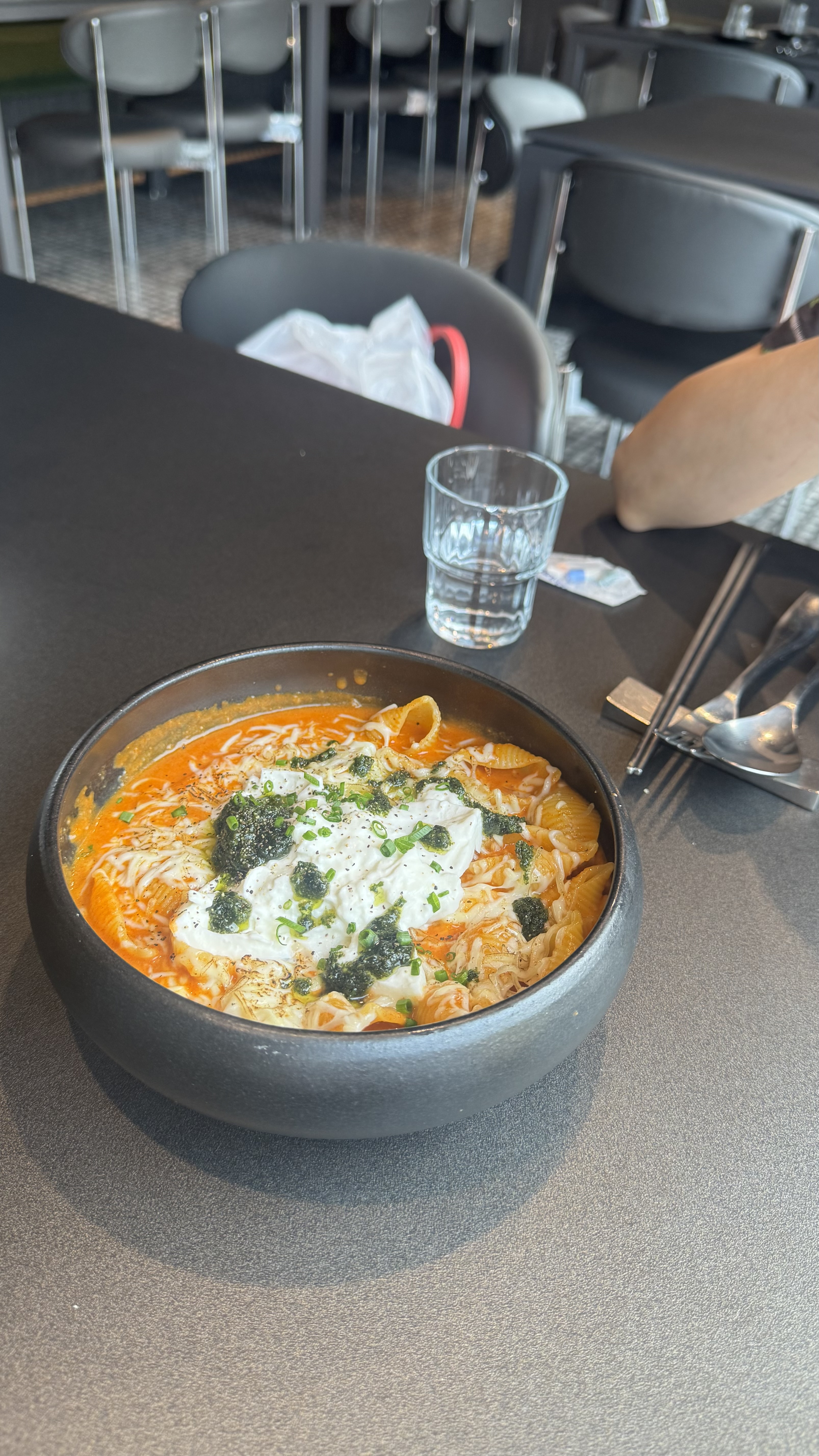 한남점에 이은 두번째 방문이에요 ㅎㅎ 너무 맛나고 엄마도 완전 좋아하셨어요!! 메뉴가 독특