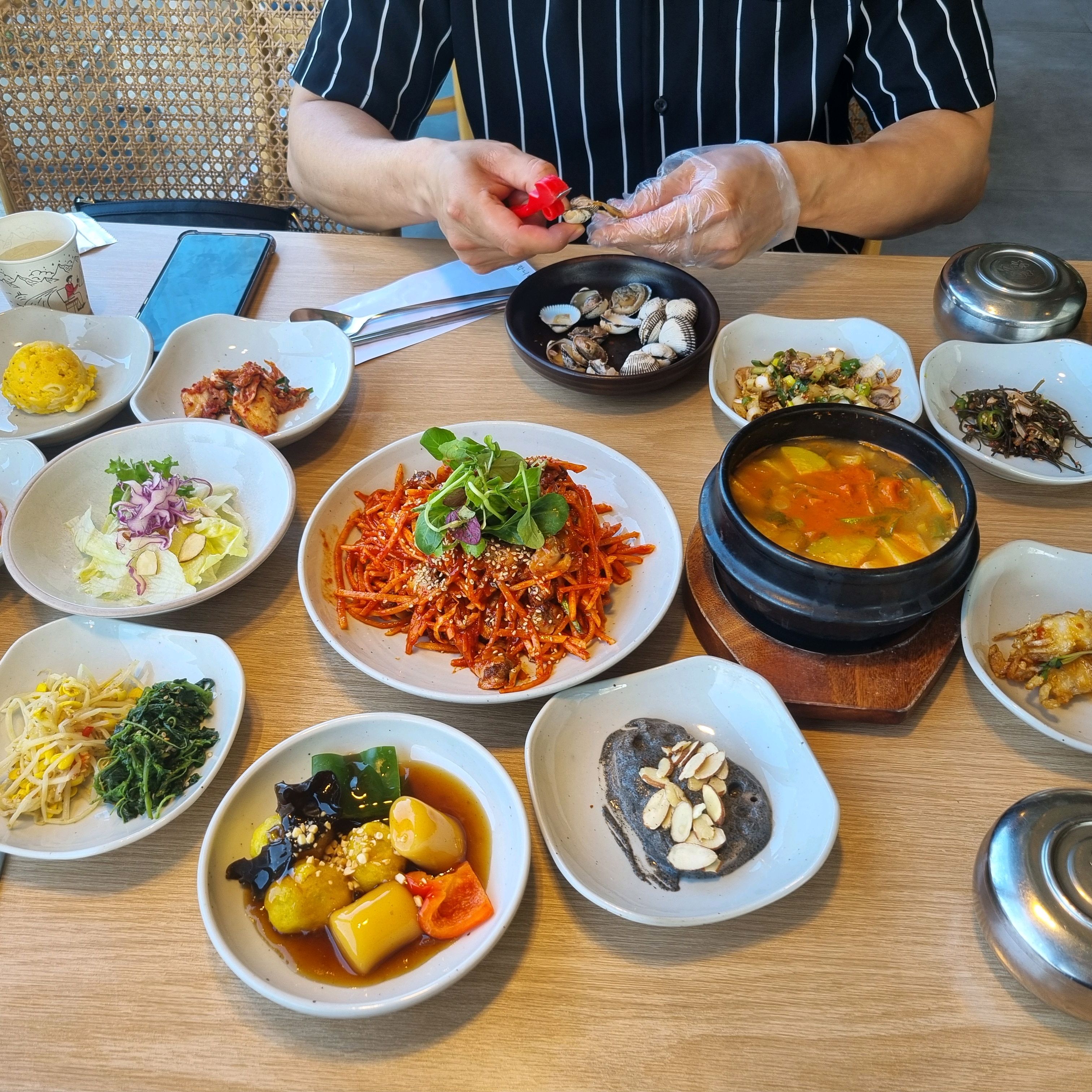 남편이랑 점심 데이트♡♡ - 부산기장 꼬막한상