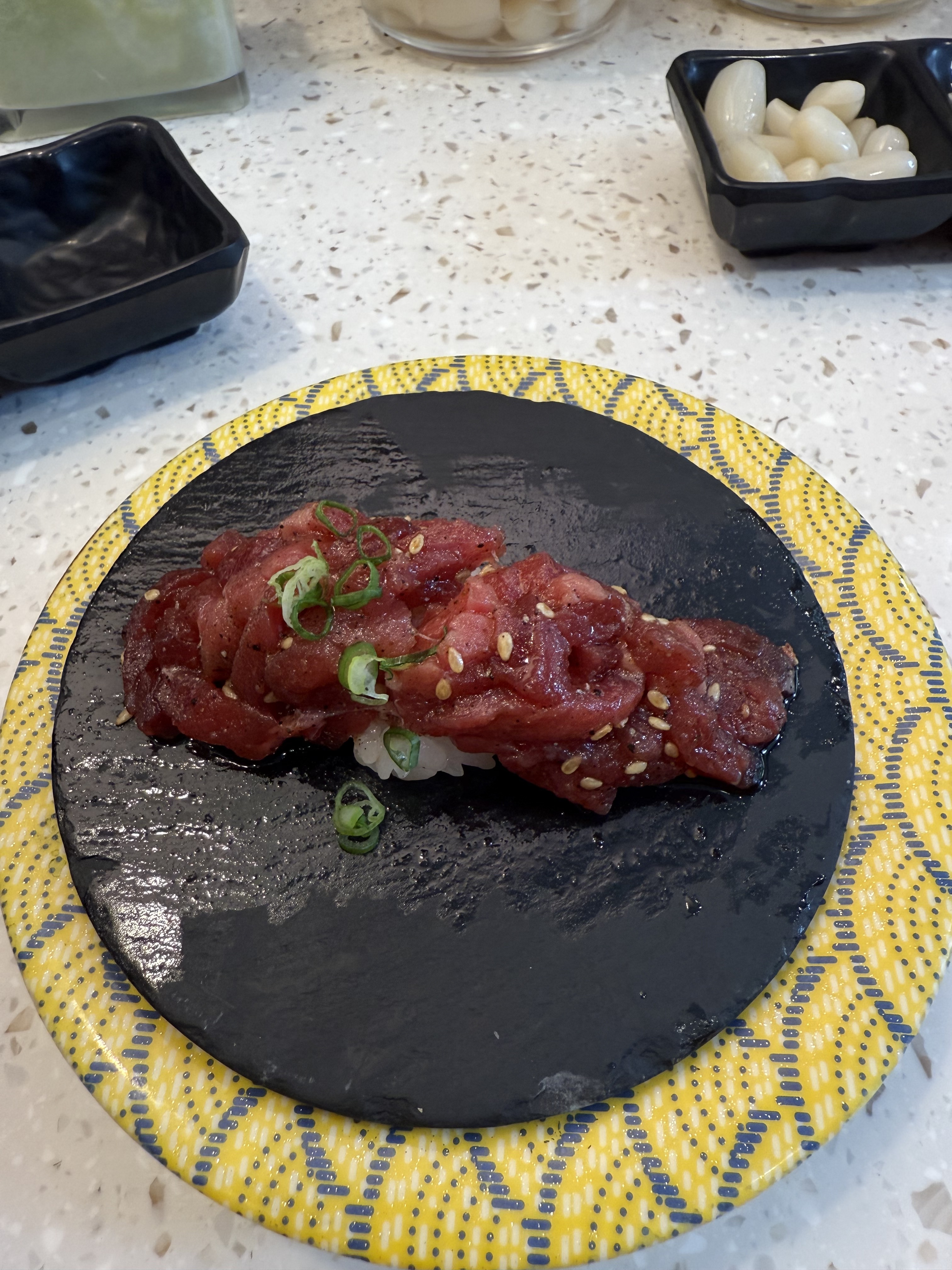 재료도 신선하고 무엇보다 너무 맛있어요! 친절하셔서 더 좋았습니다. 부모님이랑 왔는데 맛있