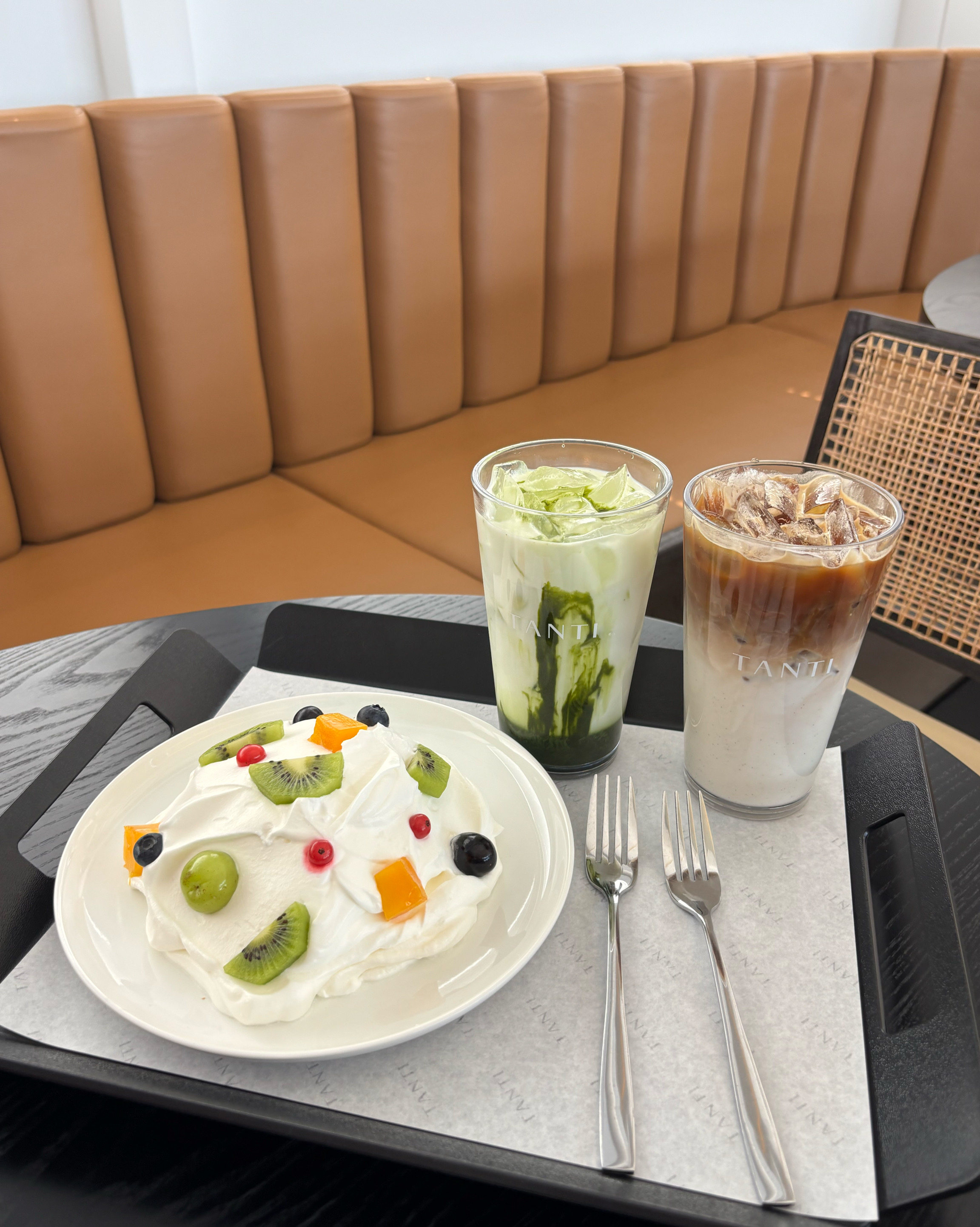 디저트가격 너무 저렴하고 커피,디저트 다 맛있네요!!! - 부산기장 탄티
