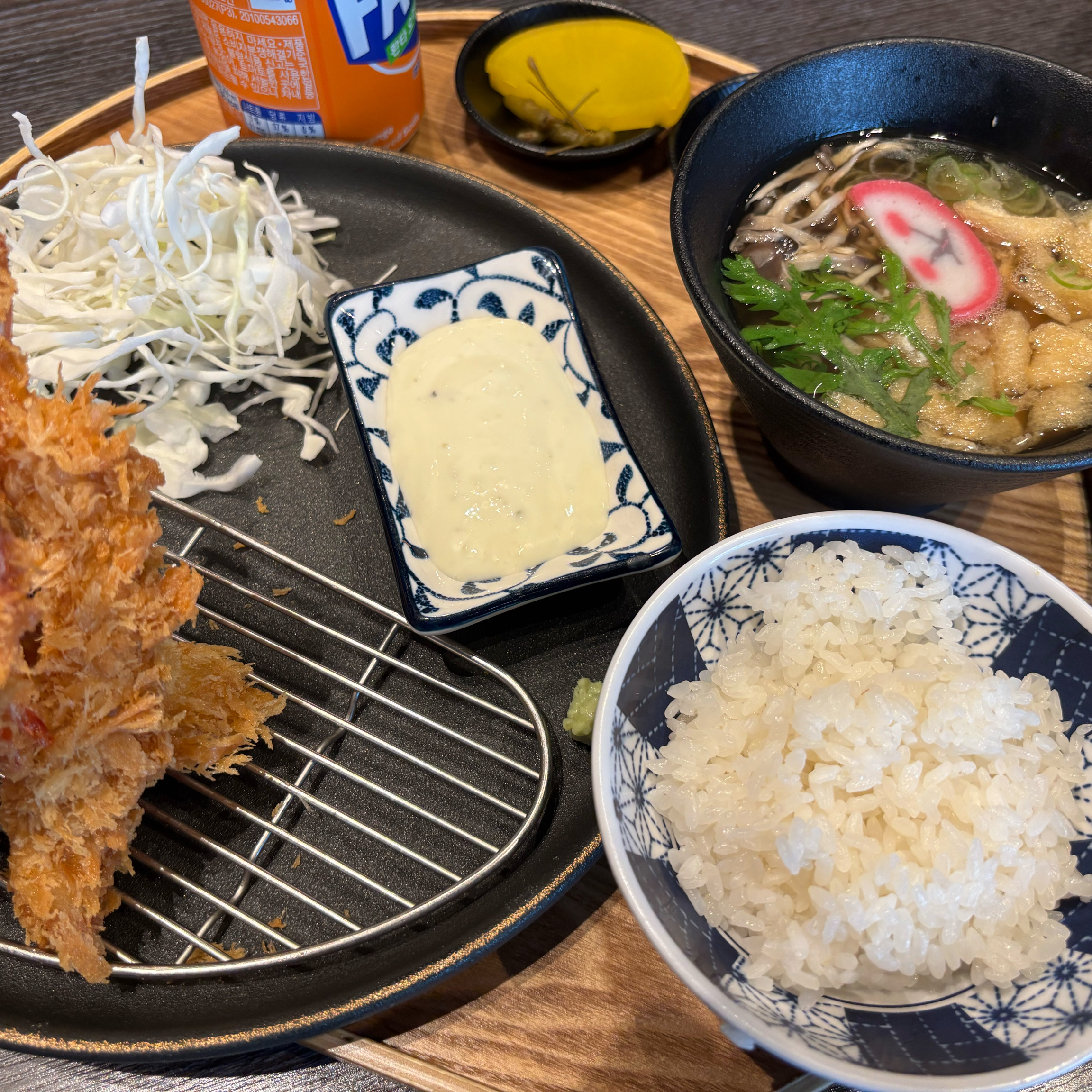 벌써 두번째 방문입니다. 돈까스와 새우까스가 너무 맛있어서 아이가 너무 좋아해서 계속 방문