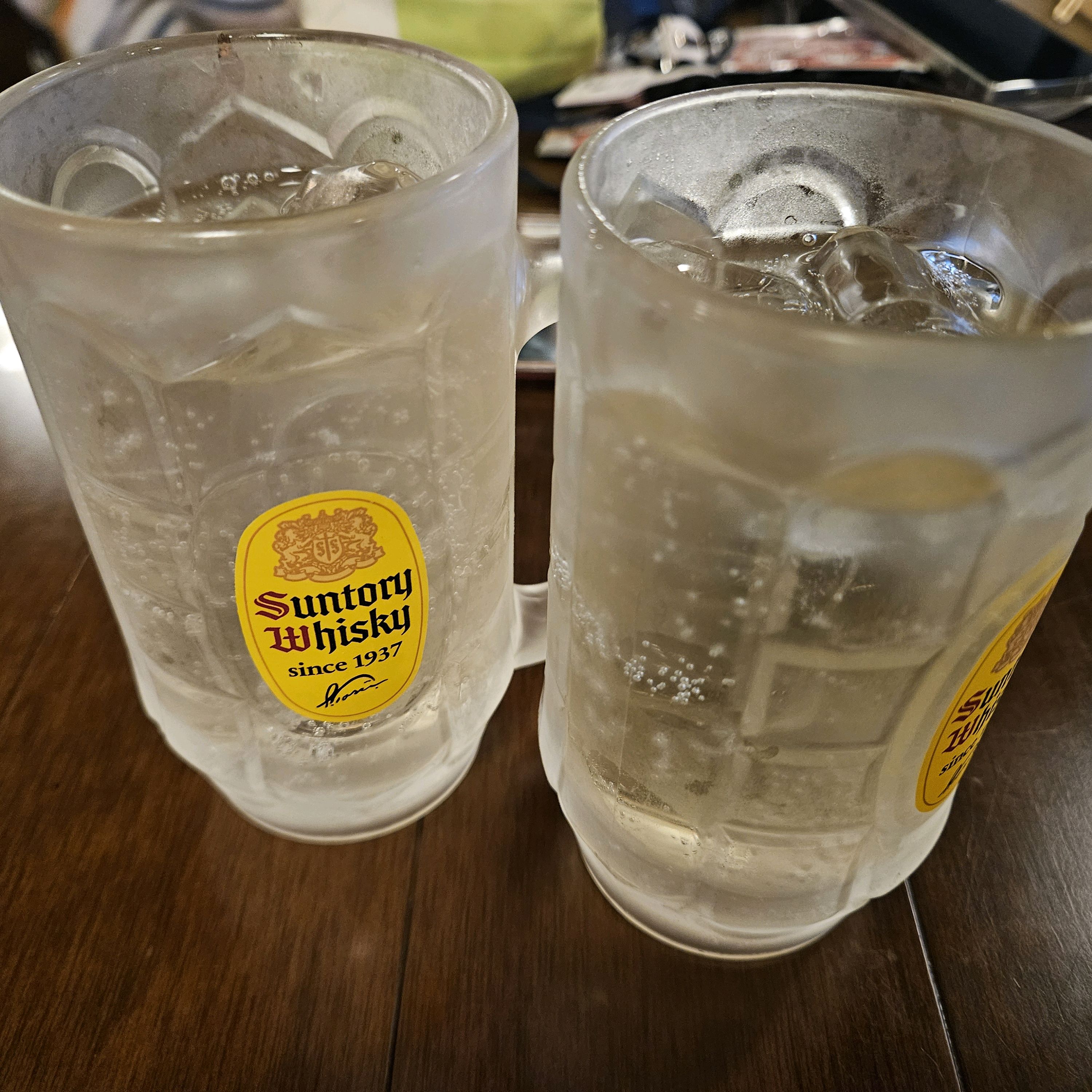 전에 한번 가보고 두번째로 방문을 하는데 여전히 분위기 좋고 안주도 맛나고 좋아요 또 방문