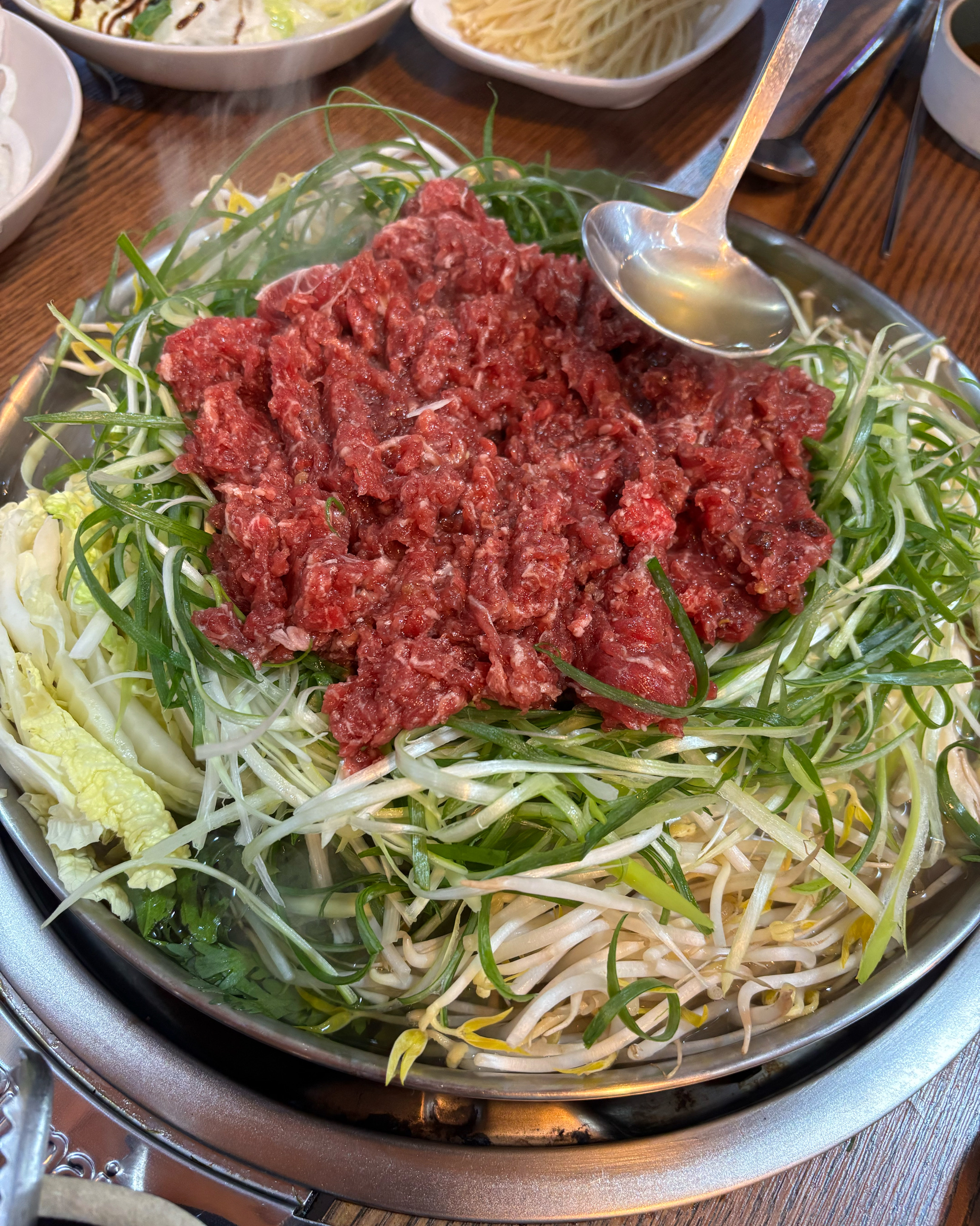고기의 양이 생각보다 많네여~ - 부산기장 온당골