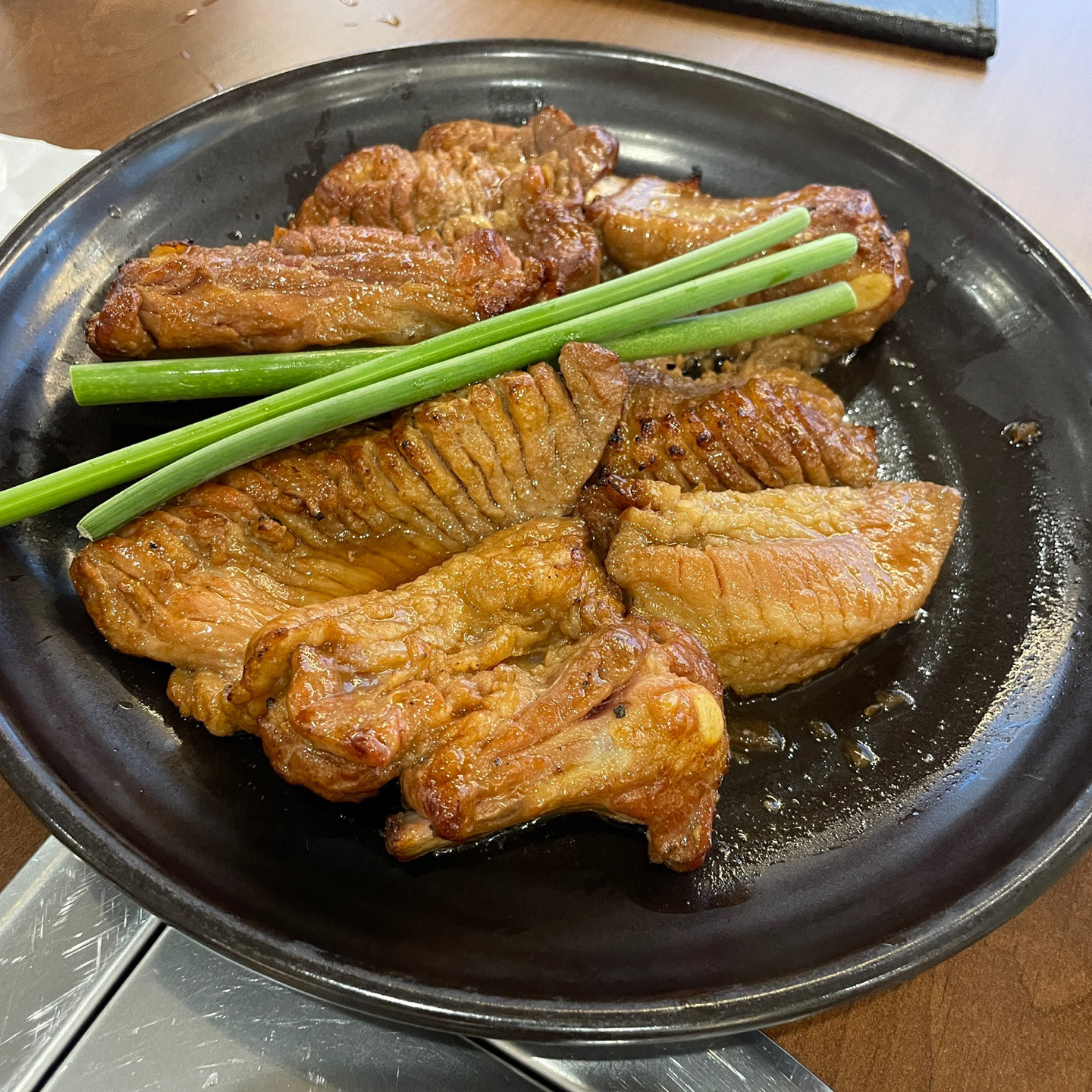 일단 매장이 너무 깔끔하고요 - 부산명지 명지도 금옥갈비