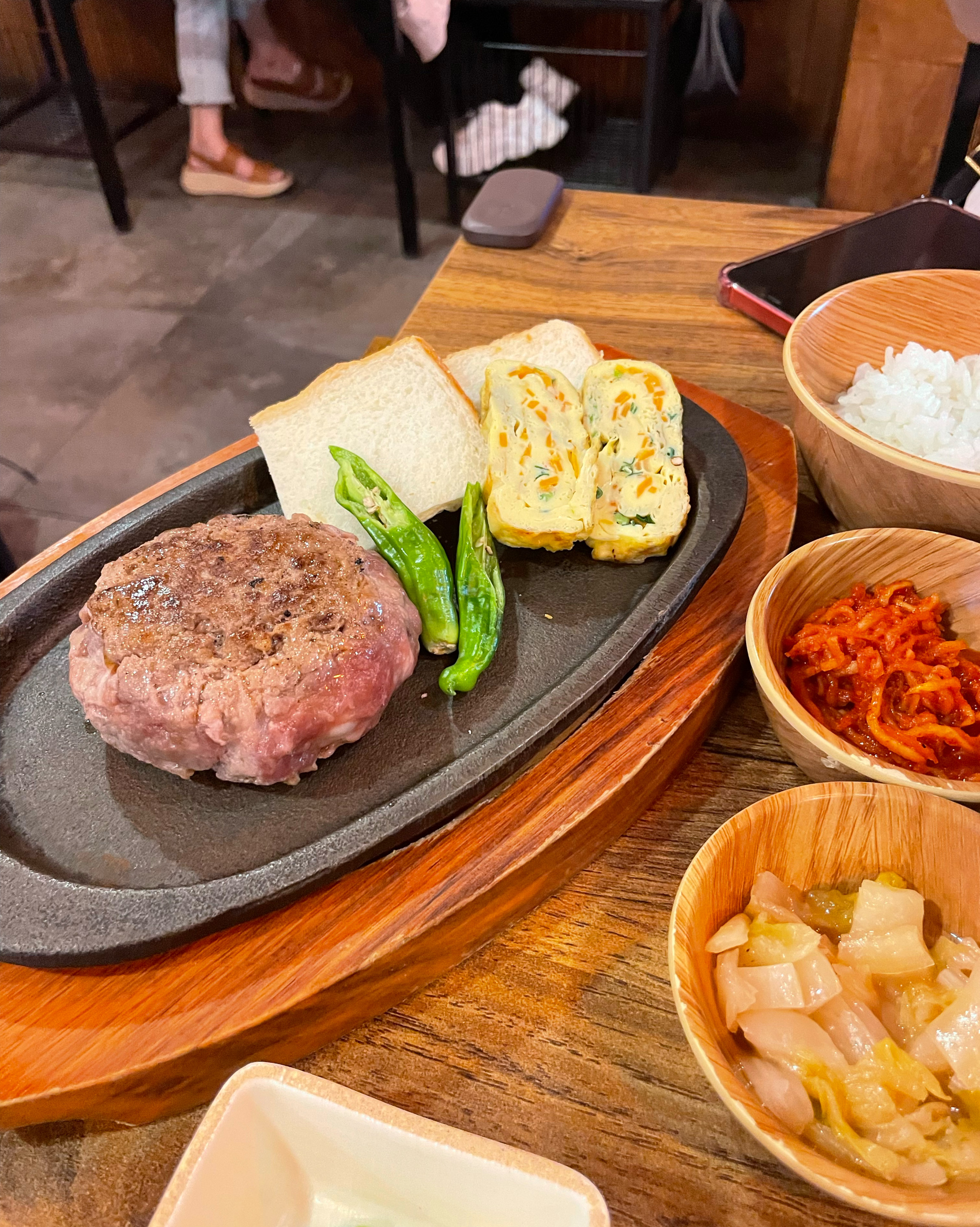 함바그 맛있고 오야꼬동도 맛있어요 추천합니당~~~~ - 강남맛집 쿄코코 신논현점
