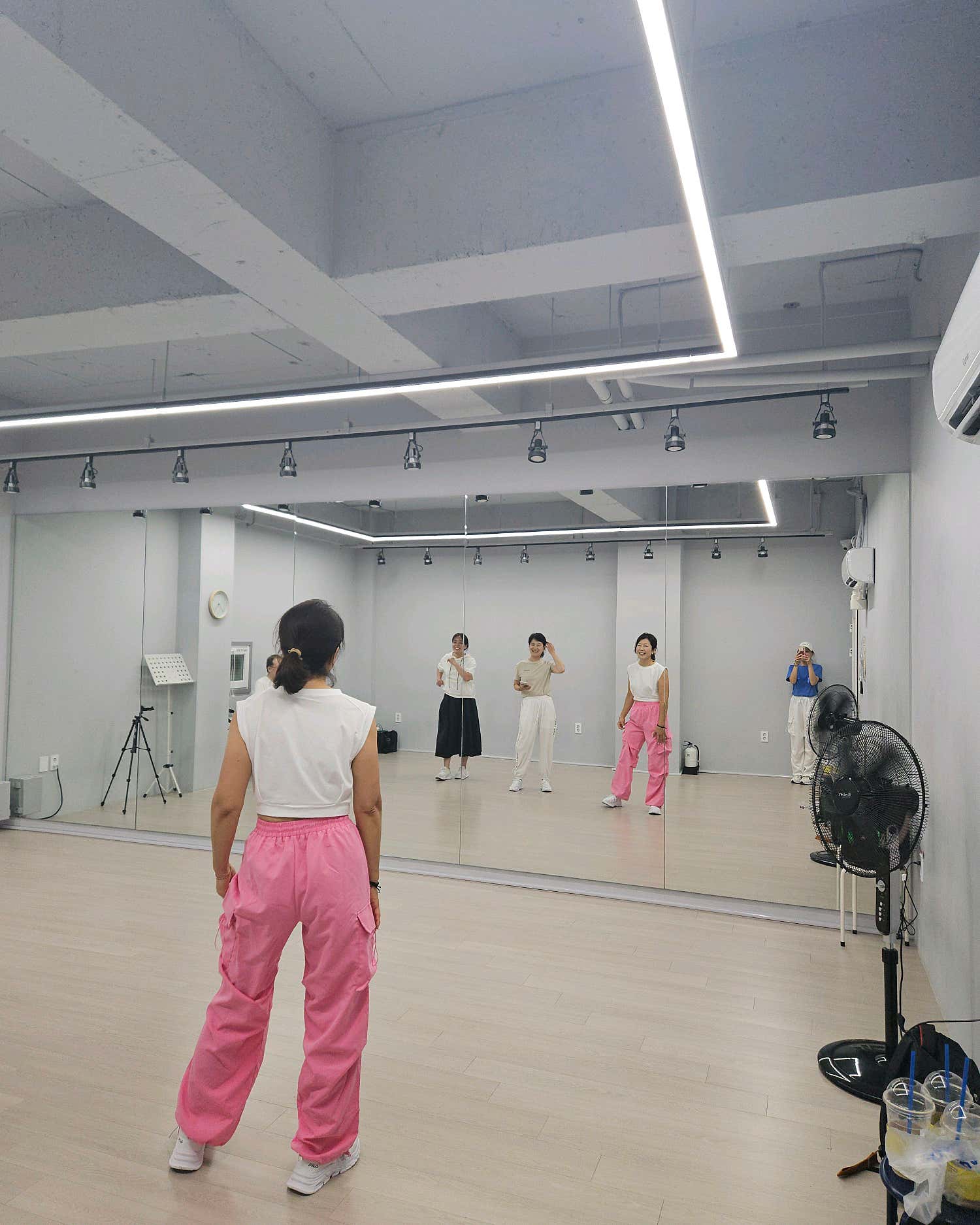 3번째 스튜디오 사진