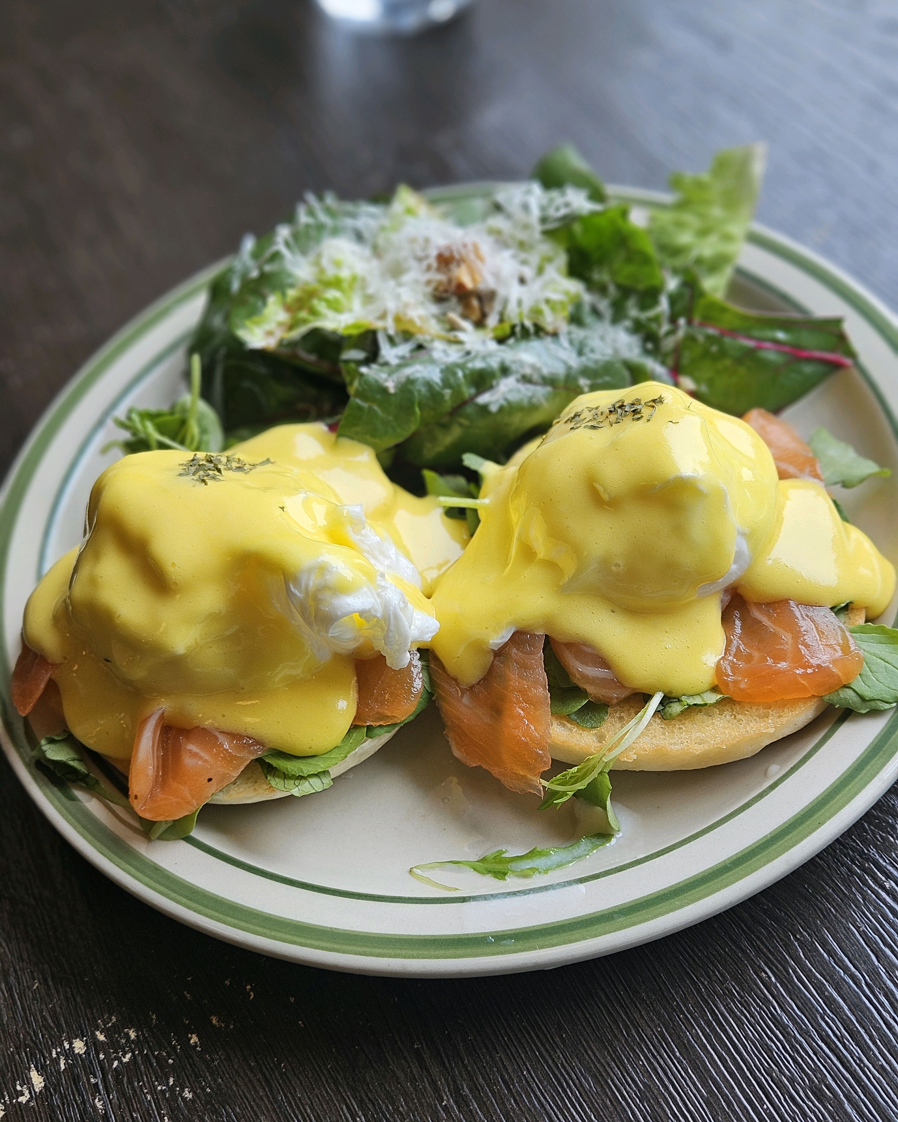 Eggs Benedict