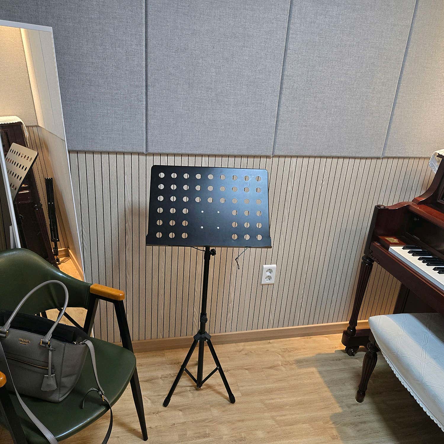 2번째 스튜디오 사진