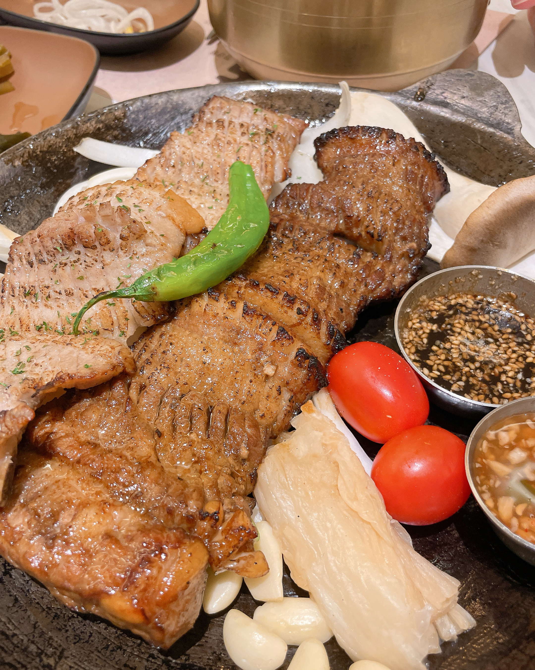 히어로플레이 정관점 왔다가 온 집인데 넘 맛있음 ㅎㅎㅎㅎ 고기가 살살녹아!!!!!! 아이도