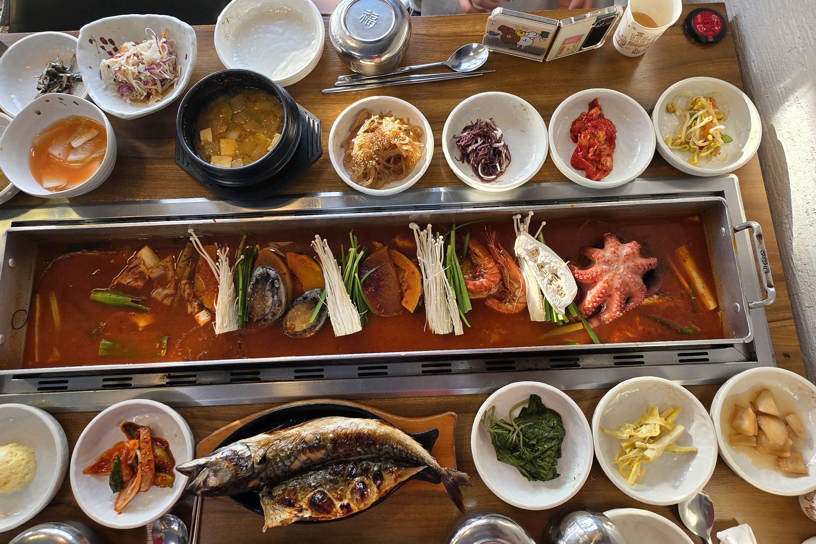 롯데 아울랫 왔다가 저녁먹으러 들렀어요 - 부산기장 제주항통갈치