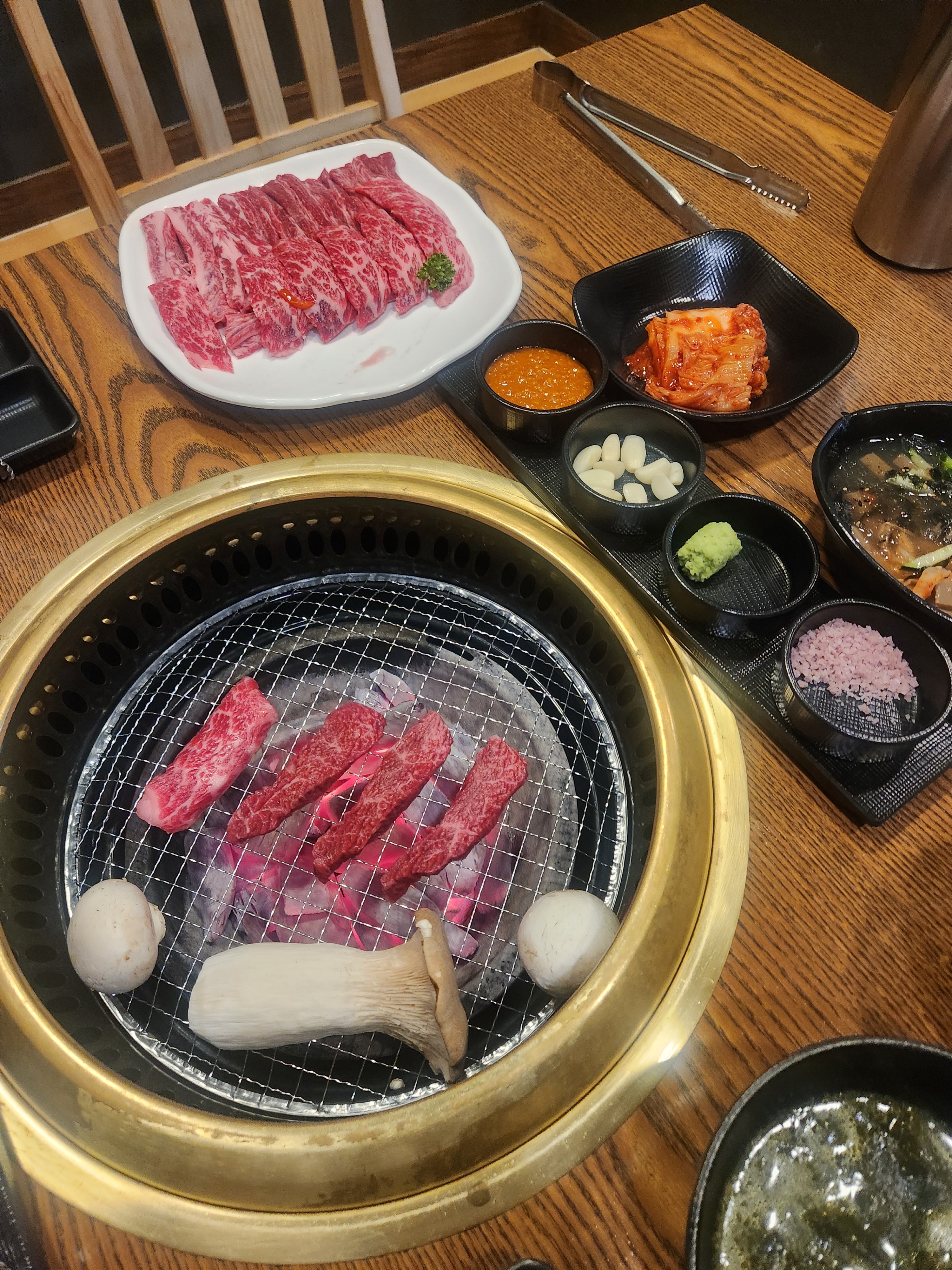 고기 질도 좋고 육즙 가득! - 부산정관 한우클라쓰 정관점