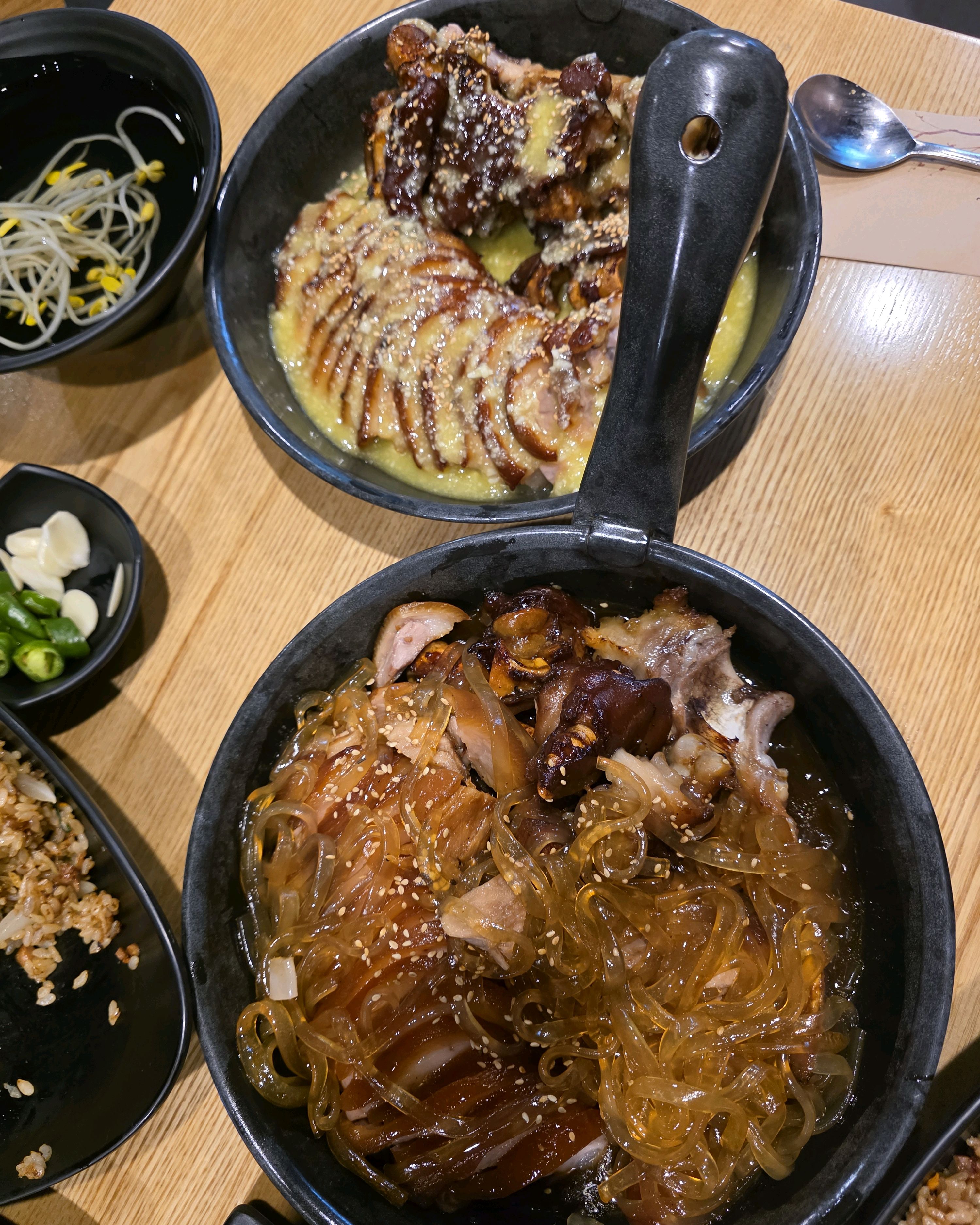 마왕족발 속초조양점 (Mawang Jokbal Sokcho Joyang Branch) 5