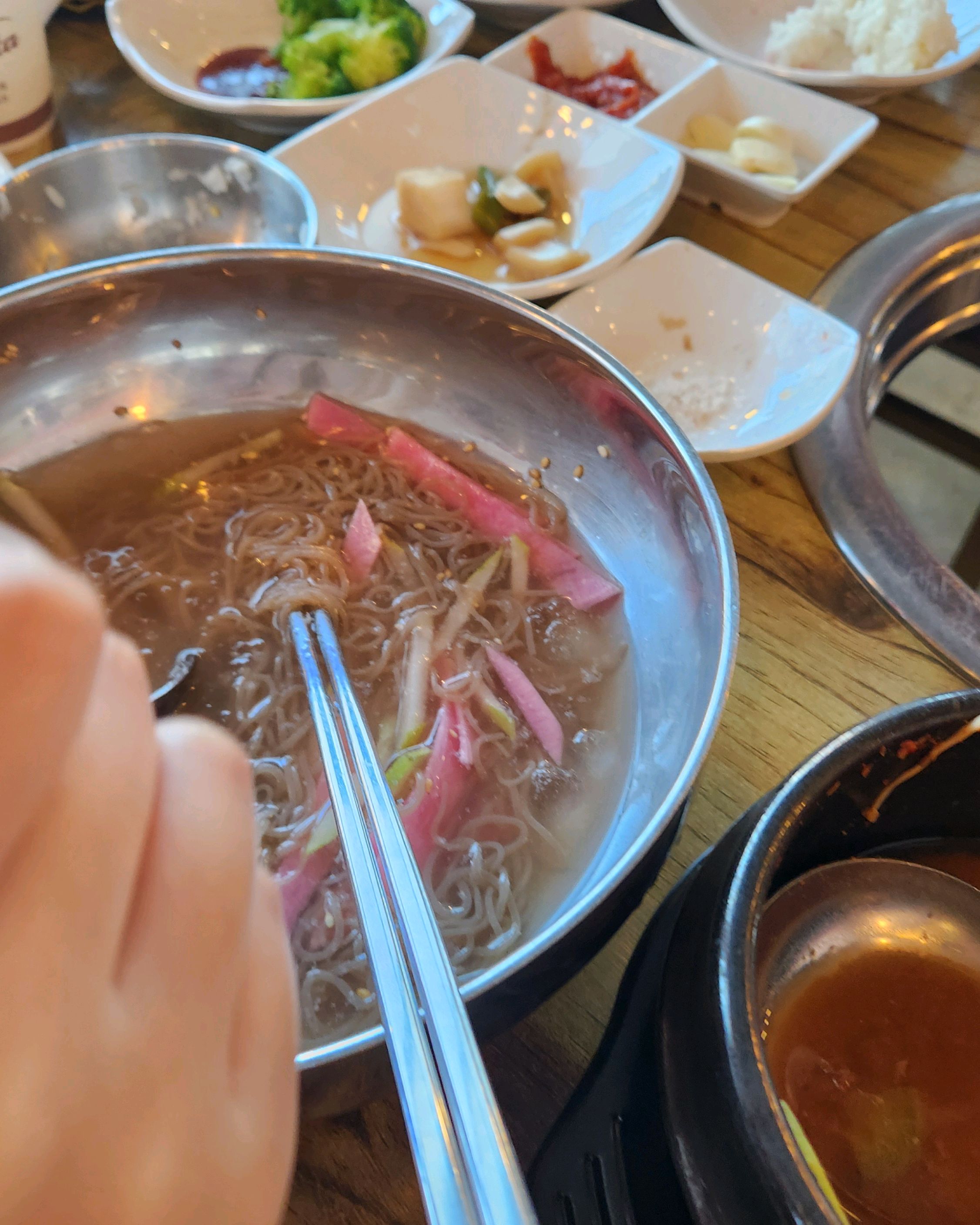 시원한 물냉면 한 그릇