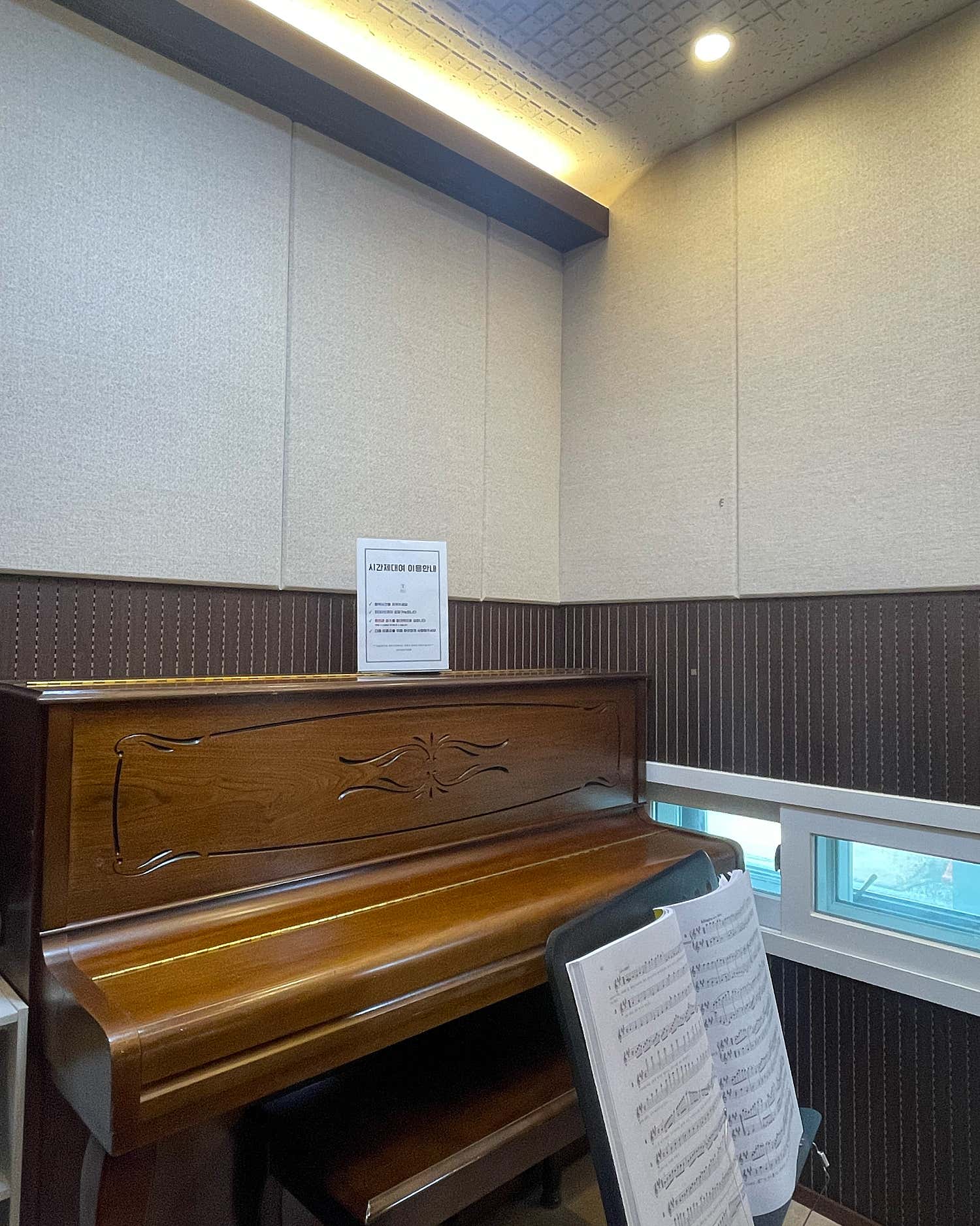 2번째 스튜디오 사진