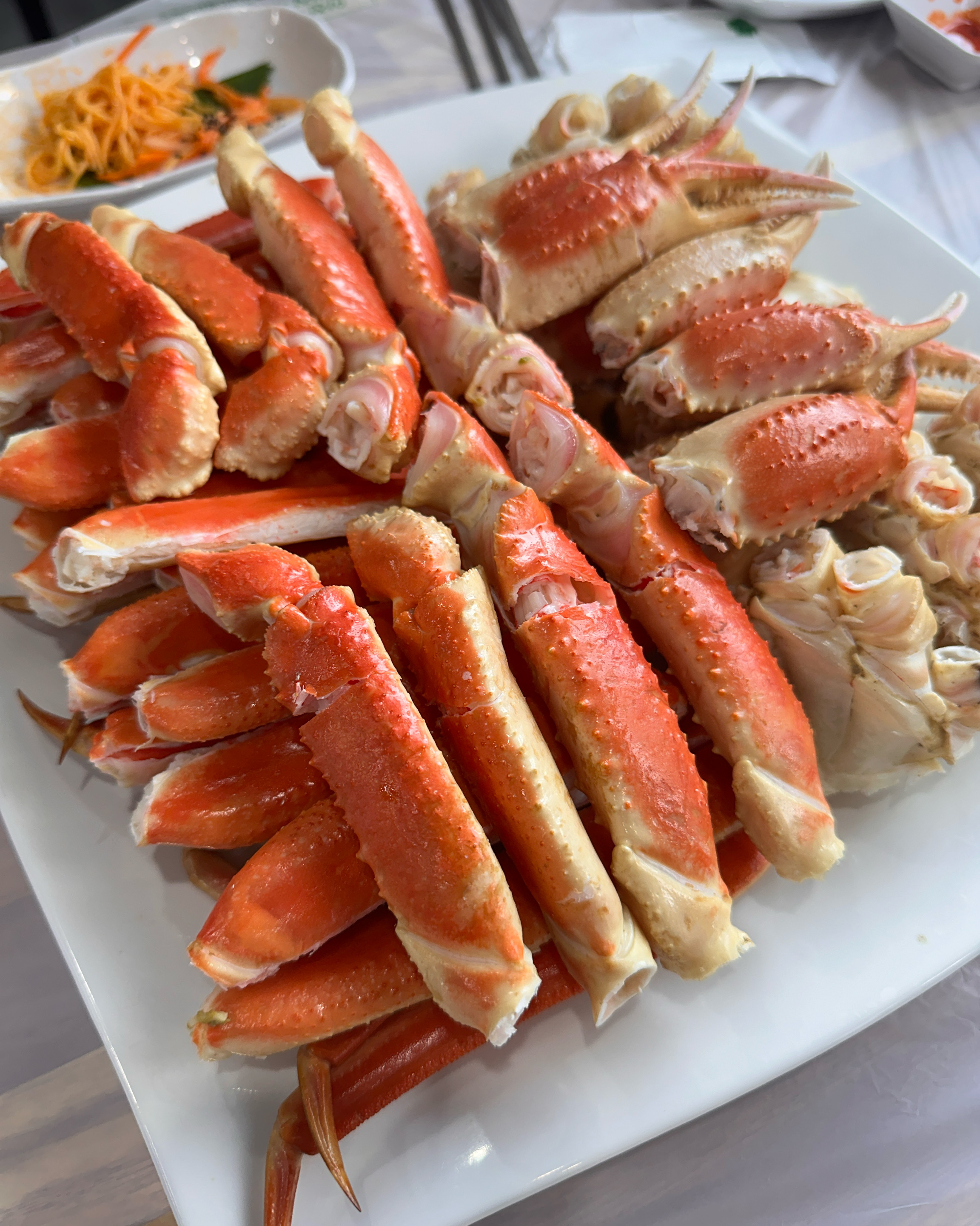 멀리서 여행겸 비지니스겸 와서 고민고민하다가 결정했는데 수율도 너무좋고 맛있습니다 사장님도