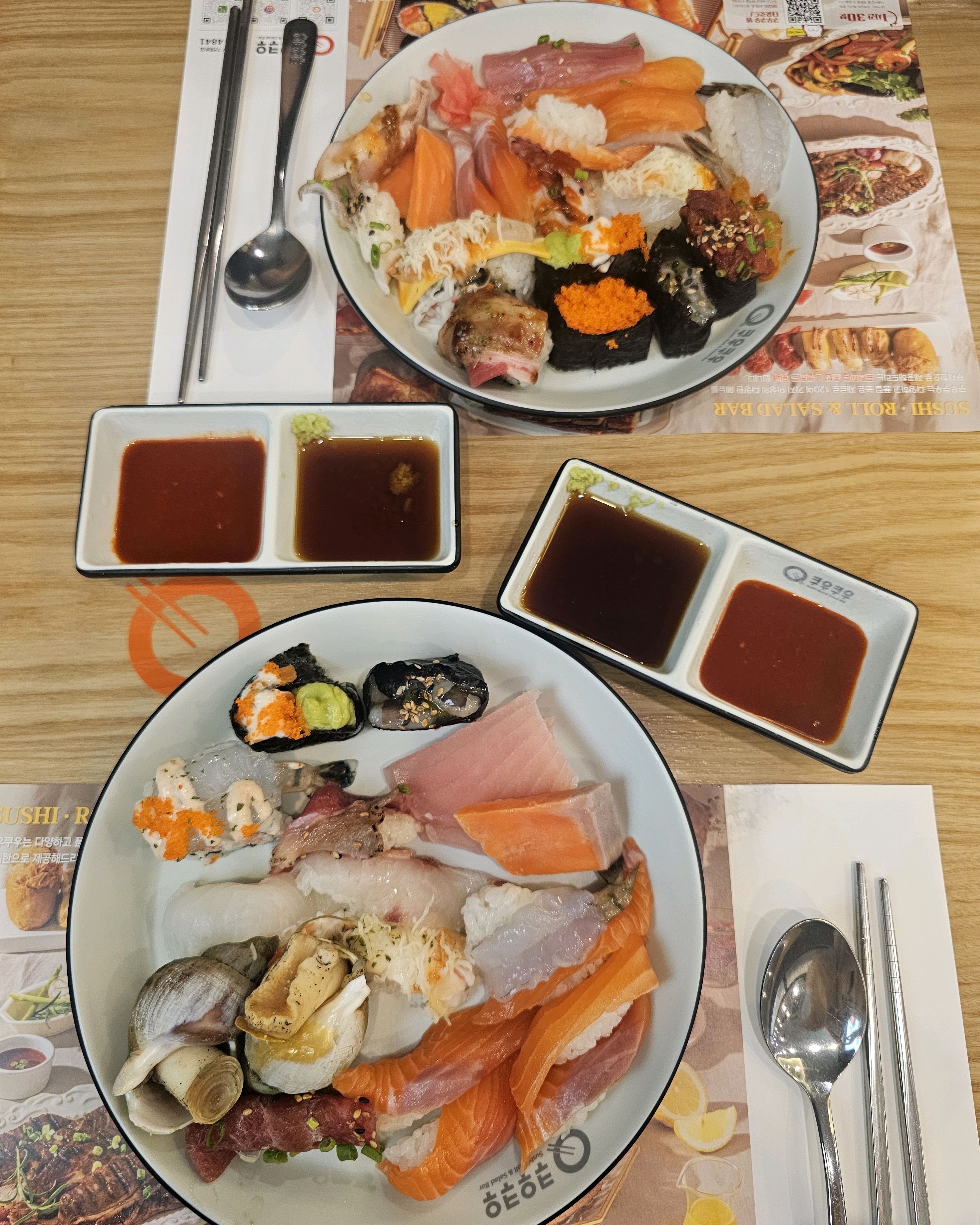 여름방학 시즌이라 가족단위 손님이 정말 많았습니다 - 창원 시티세븐 맛집 쿠우쿠우 창원점