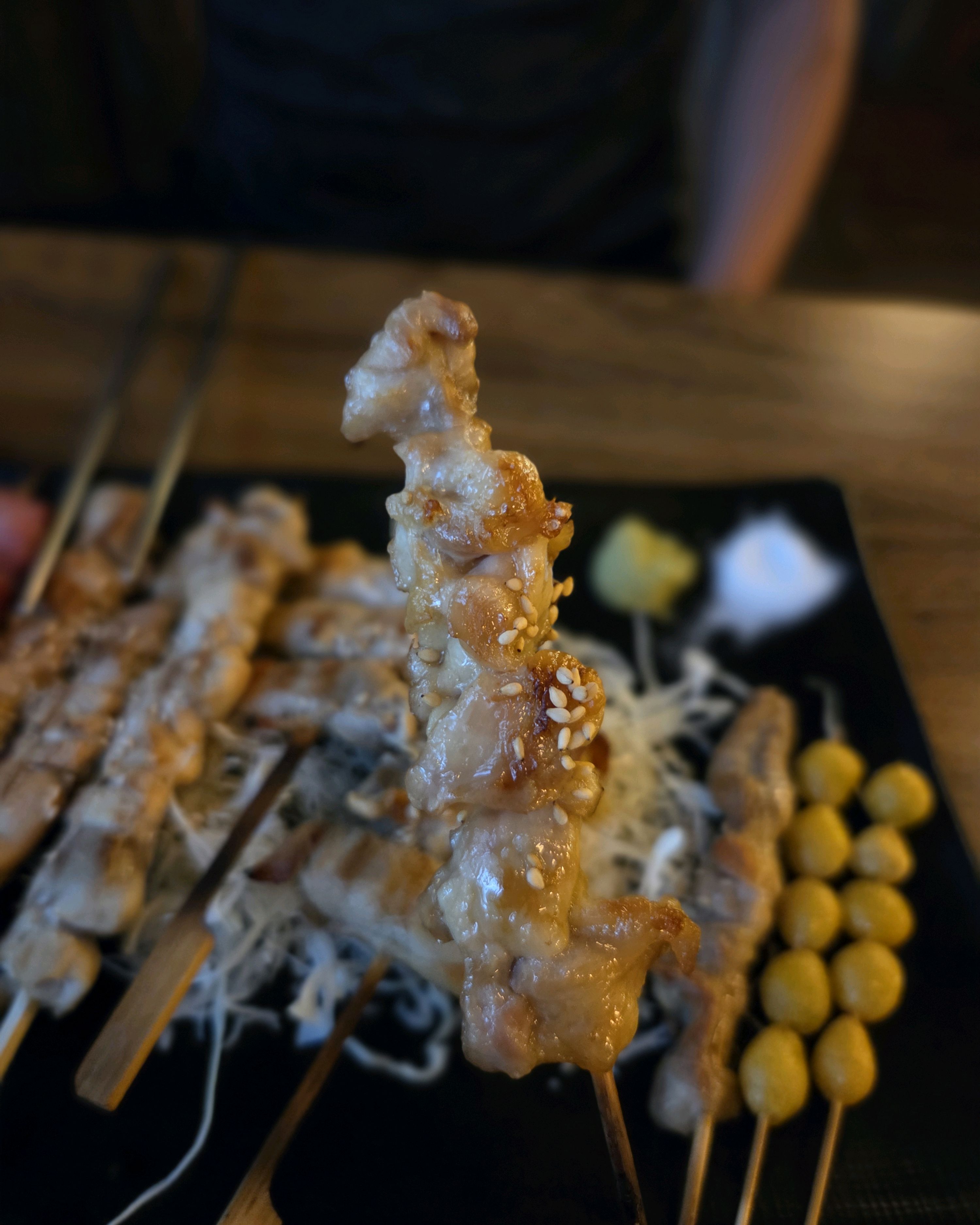 짚불꼬지 너무 맛있었고 쥐포 바삭이 너무 맛있었습니다. 무엇보다 시원한 얼음 동동 생맥주가