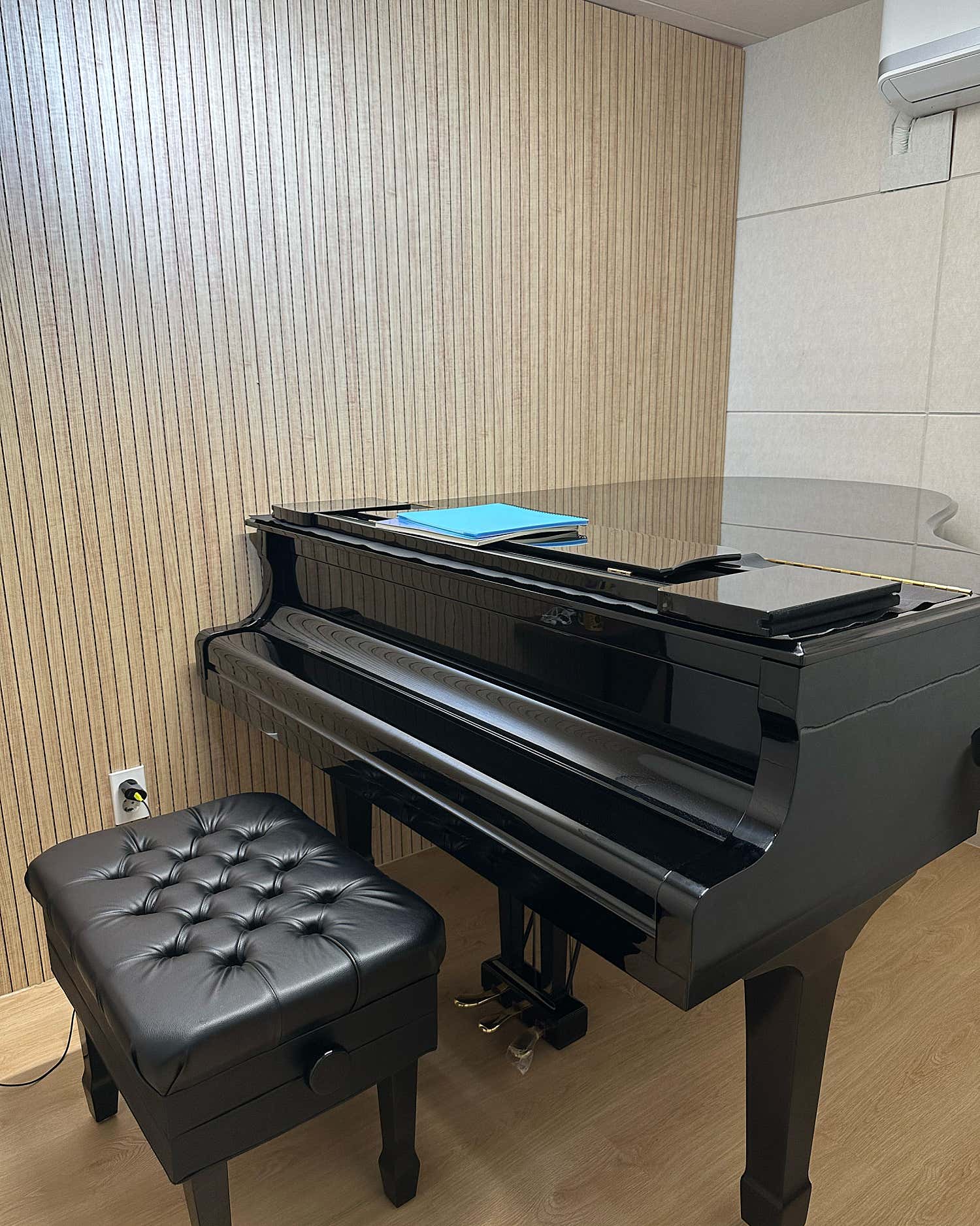 2번째 스튜디오 사진