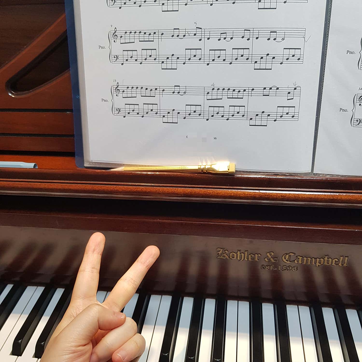 3번째 스튜디오 사진