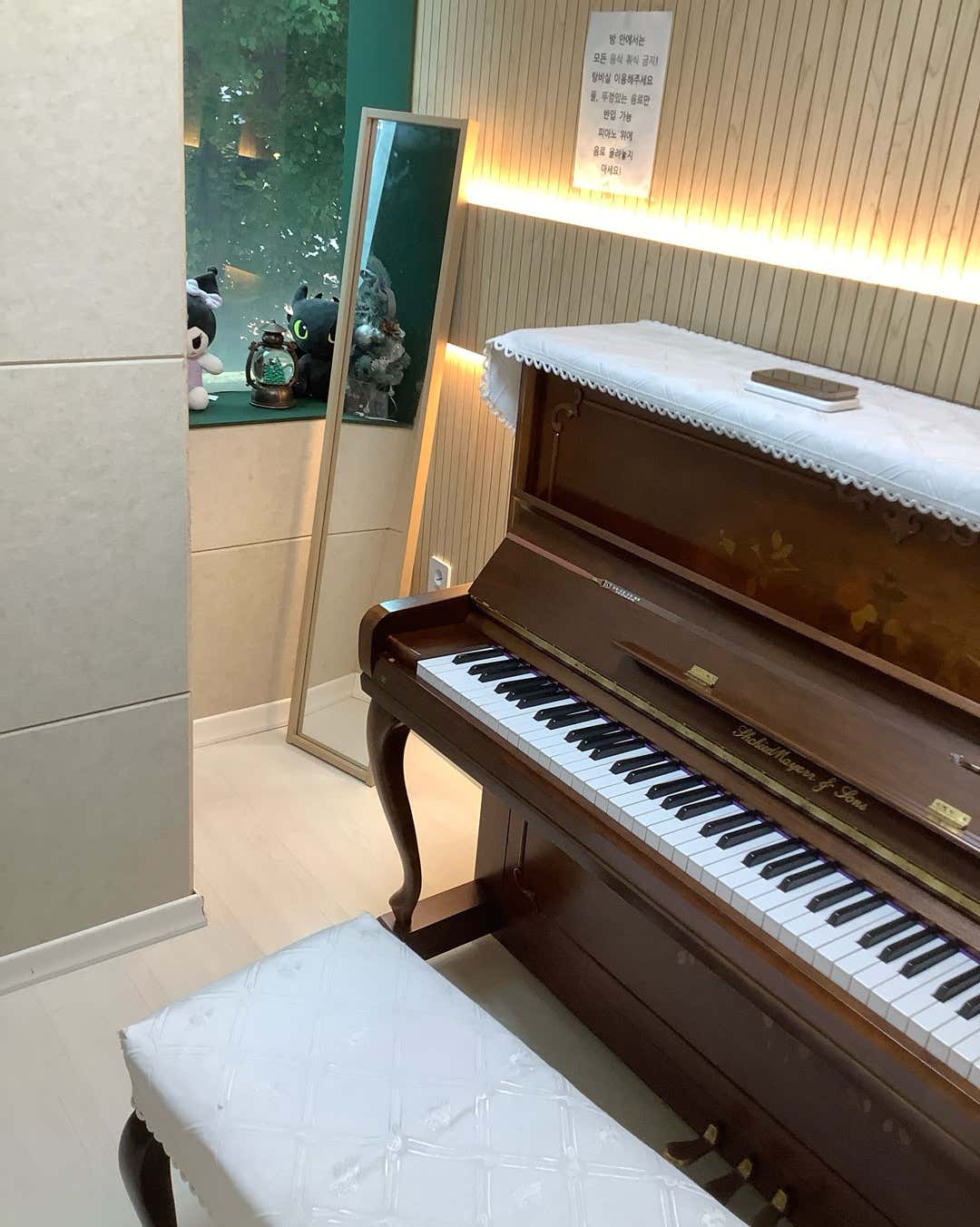 2번째 스튜디오 사진